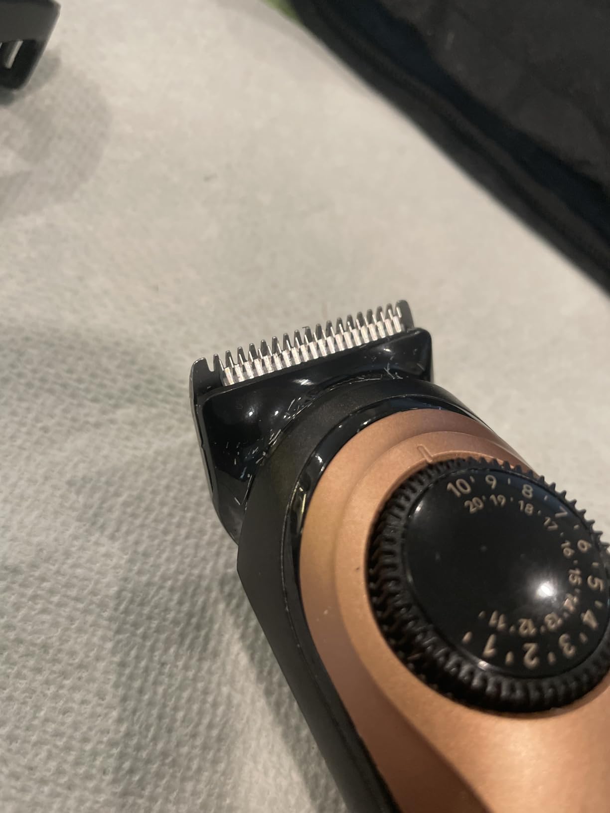 King C. Gillette Beard Trimmer PRO with 40 beard length settings in precise 0.5mm steps, cordless design, 1 trimmer, 1 brush, 2 combs, 1 charger and 1 T-blade customer photo 2