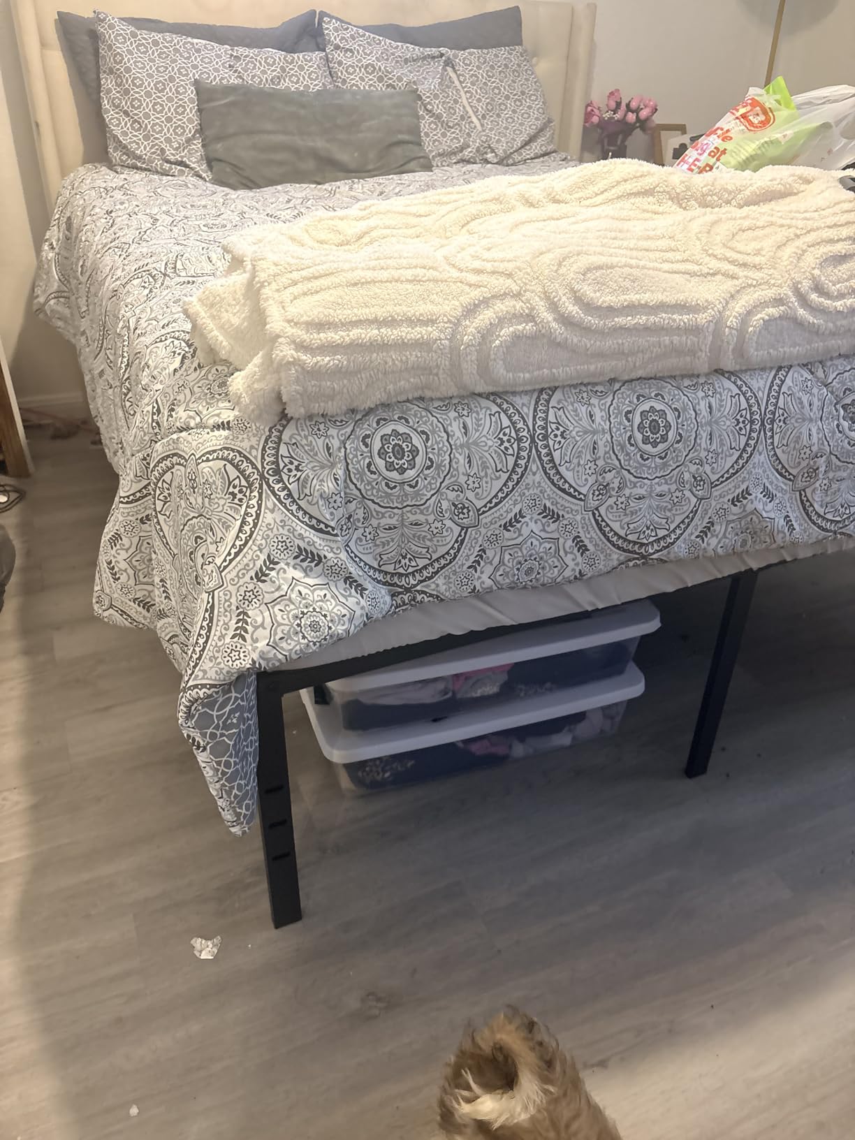 HLIPHA Metal Platform Bed Frame 14 Inch Tall,No Box Spring Needed,Full Size Bed with Heavy Duty Strong Support Slats,Easy to Assemble,Black customer photo 2