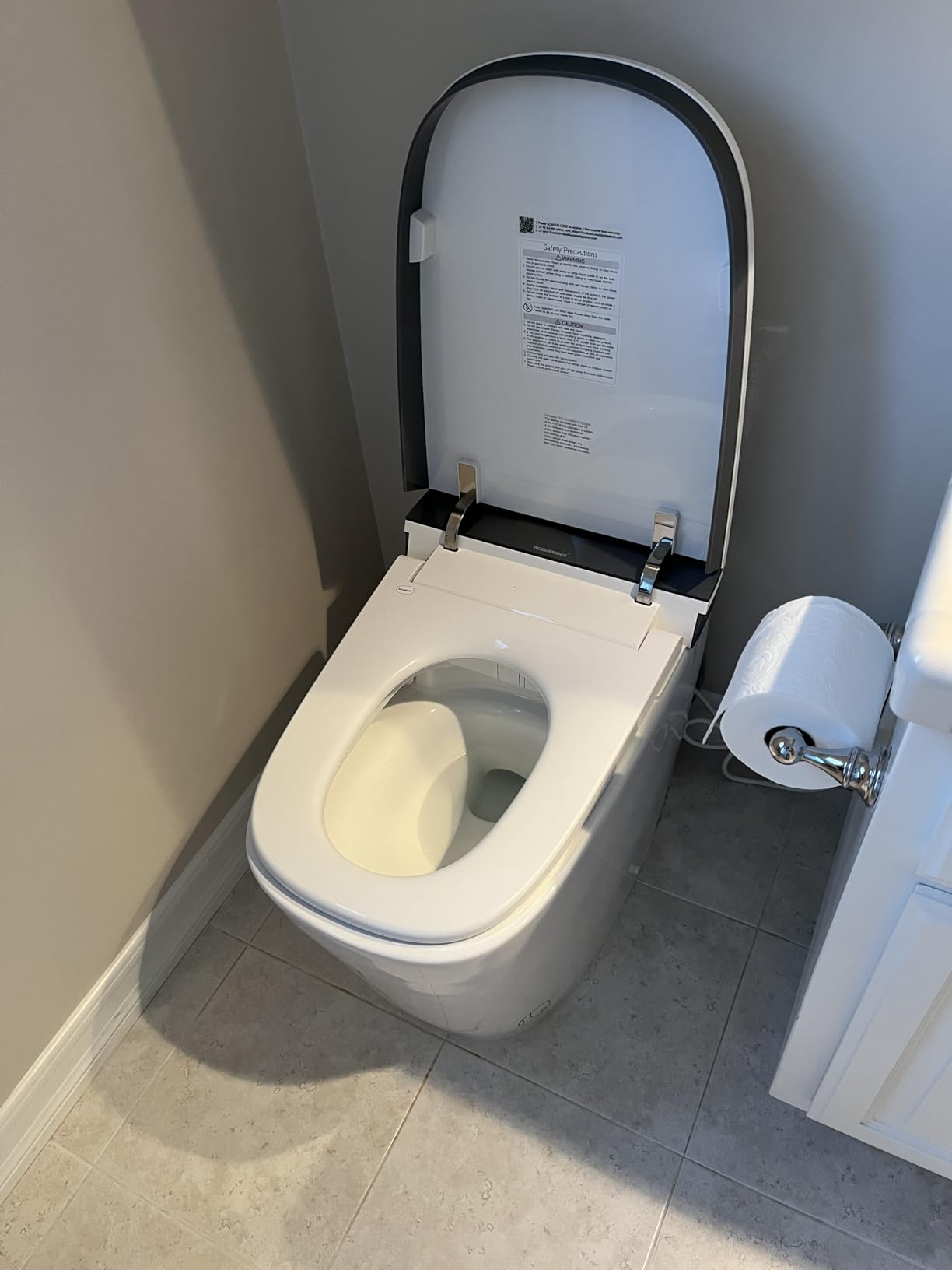 WOODBRIDGE Smart Toilet with 1000g MaP Flush Score & Foam Shield (B0930S) customer photo 1