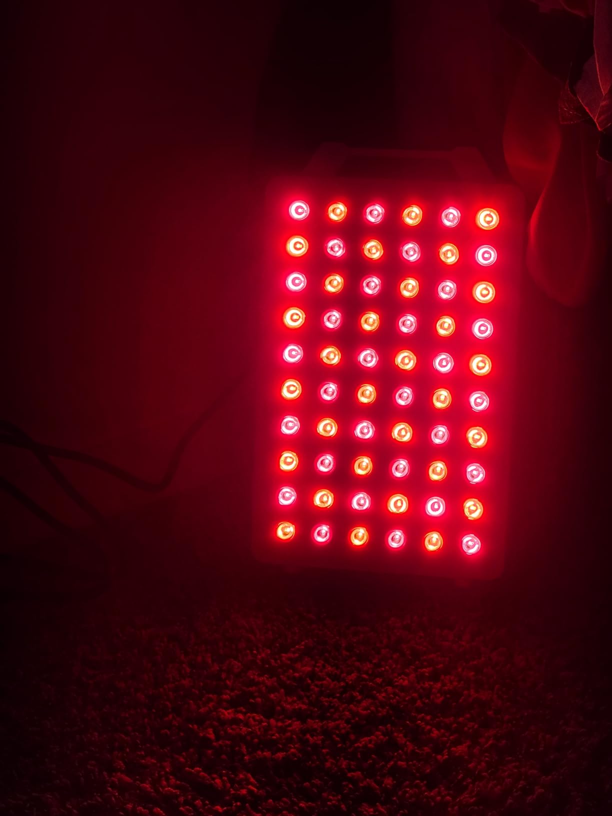 BONTANNY Red Light Therapy, 660nm 850nm 2-Wavelength Red Near Infrared Light Device with 60 Dual Chip Clinical Grade LEDs, Remote Control, Timer for Face, Body, Skin, Pain Relief, BO-300 (Black) customer photo 2