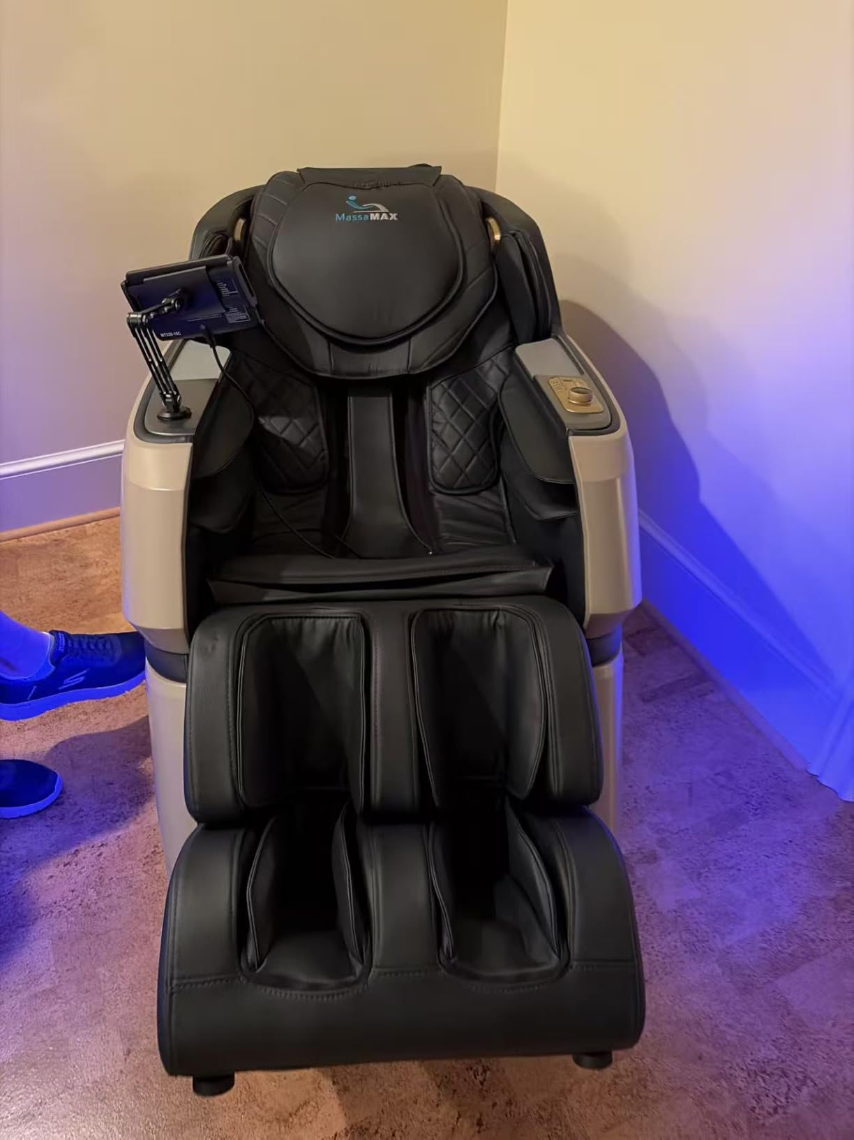 MassaMAX MT339 4D Massage Chair Full Body Recliner, OTA Update, Deep Black | Yoga stretch, 22+5 modes, body scan, app and AI Voice Control, auto footrest, 166° zero gravity and heat for daily comfort customer photo 2