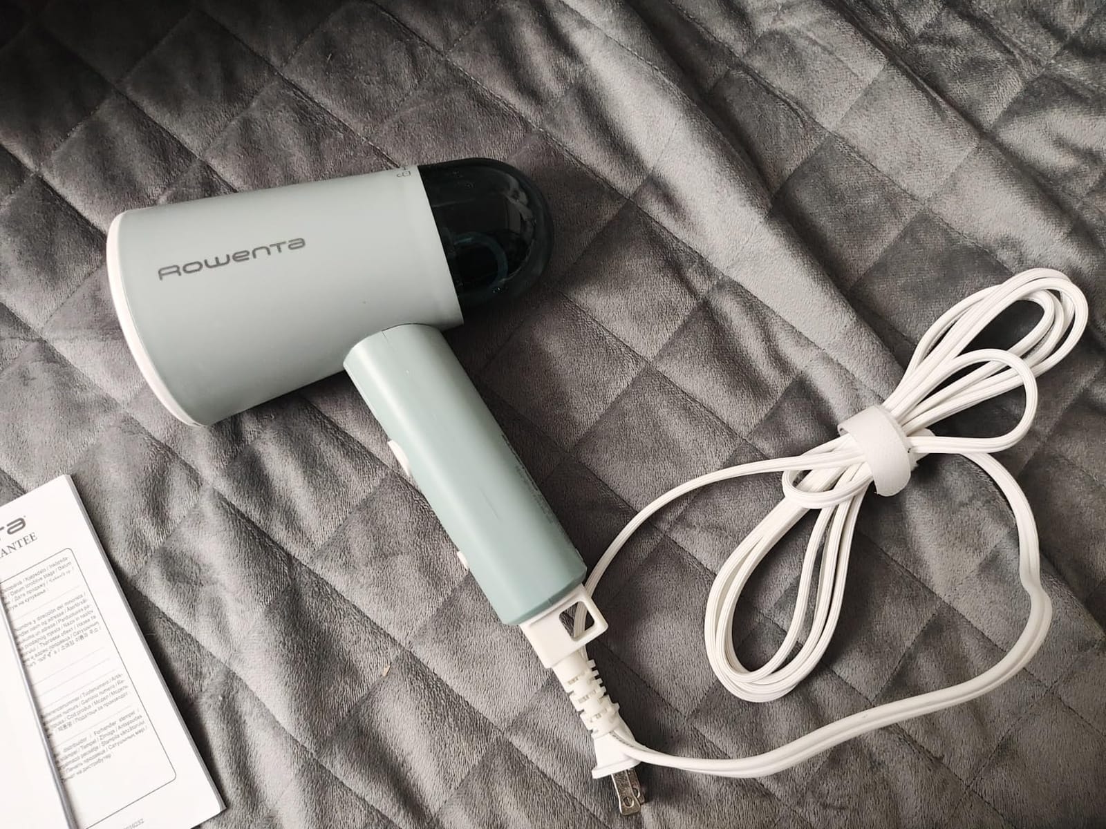 Rowenta Mini Travel Steamer for Clothes, Portable Handheld Steamer with 2.3 Oz Tank, Foldable, 1100 Watts, Ironing, Travel Essentials, Green, DR1014 customer photo 1