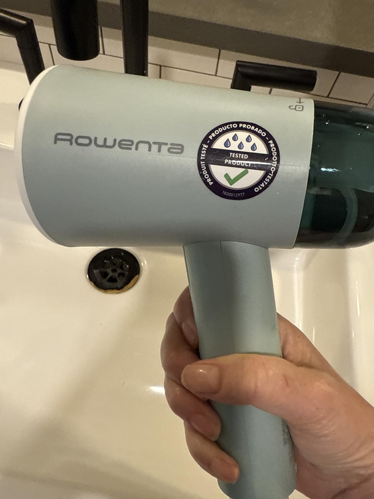 Rowenta Mini Travel Steamer for Clothes, Portable Handheld Steamer with 2.3 Oz Tank, Foldable, 1100 Watts, Ironing, Travel Essentials, Green, DR1014 customer photo 2