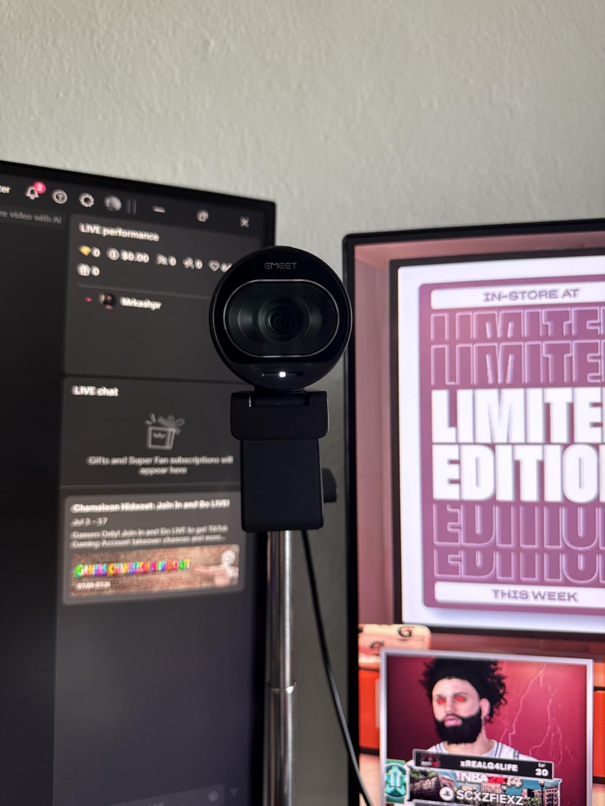 EMEET S600 4K Webcam for Streaming, Sony 1/2.55'' Sensor, PDAF Autofocus customer photo 2