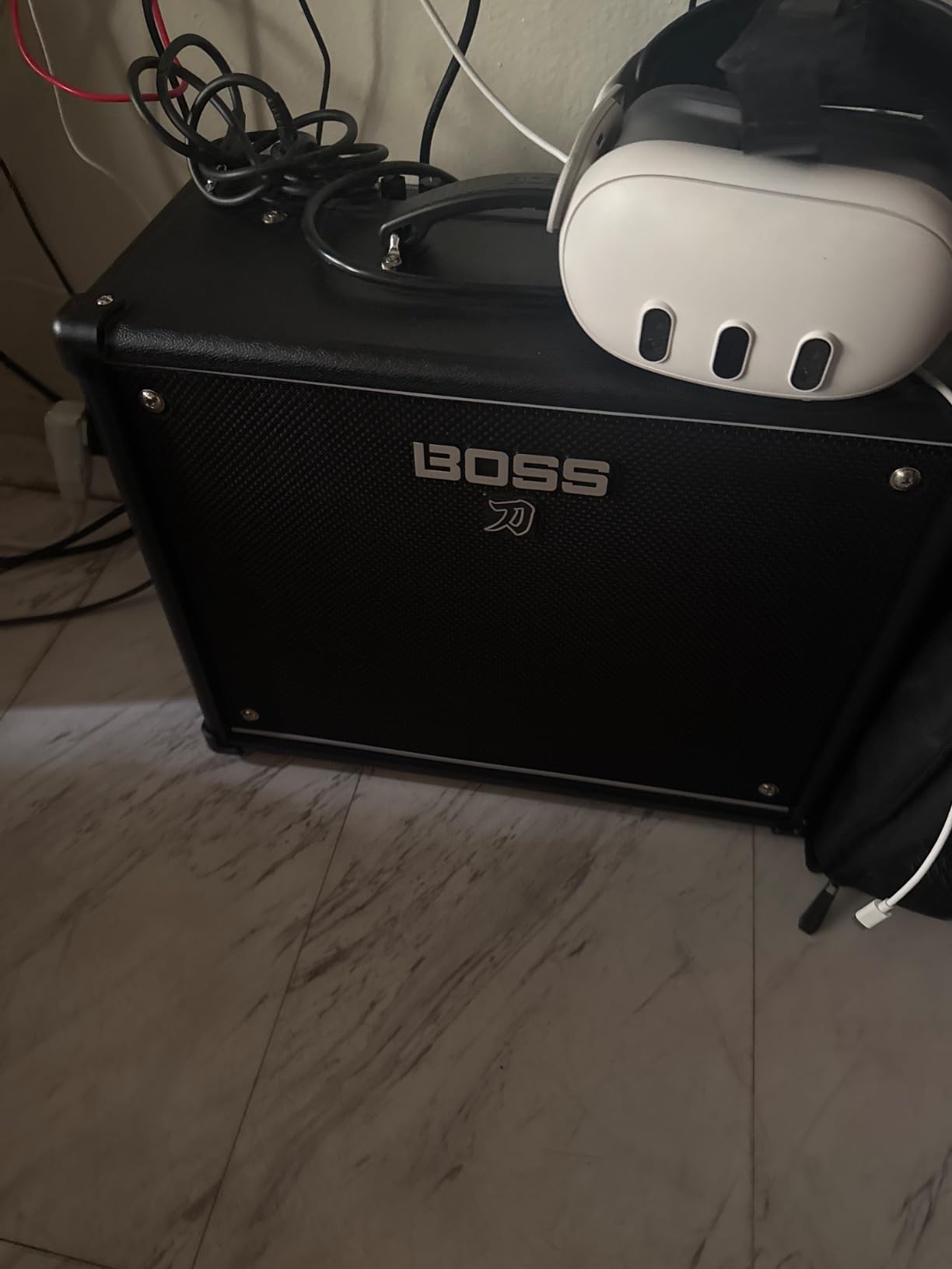 BOSS Katana-50 Gen 3 Guitar Amplifier, 50-Watt Combo Amp customer photo 1