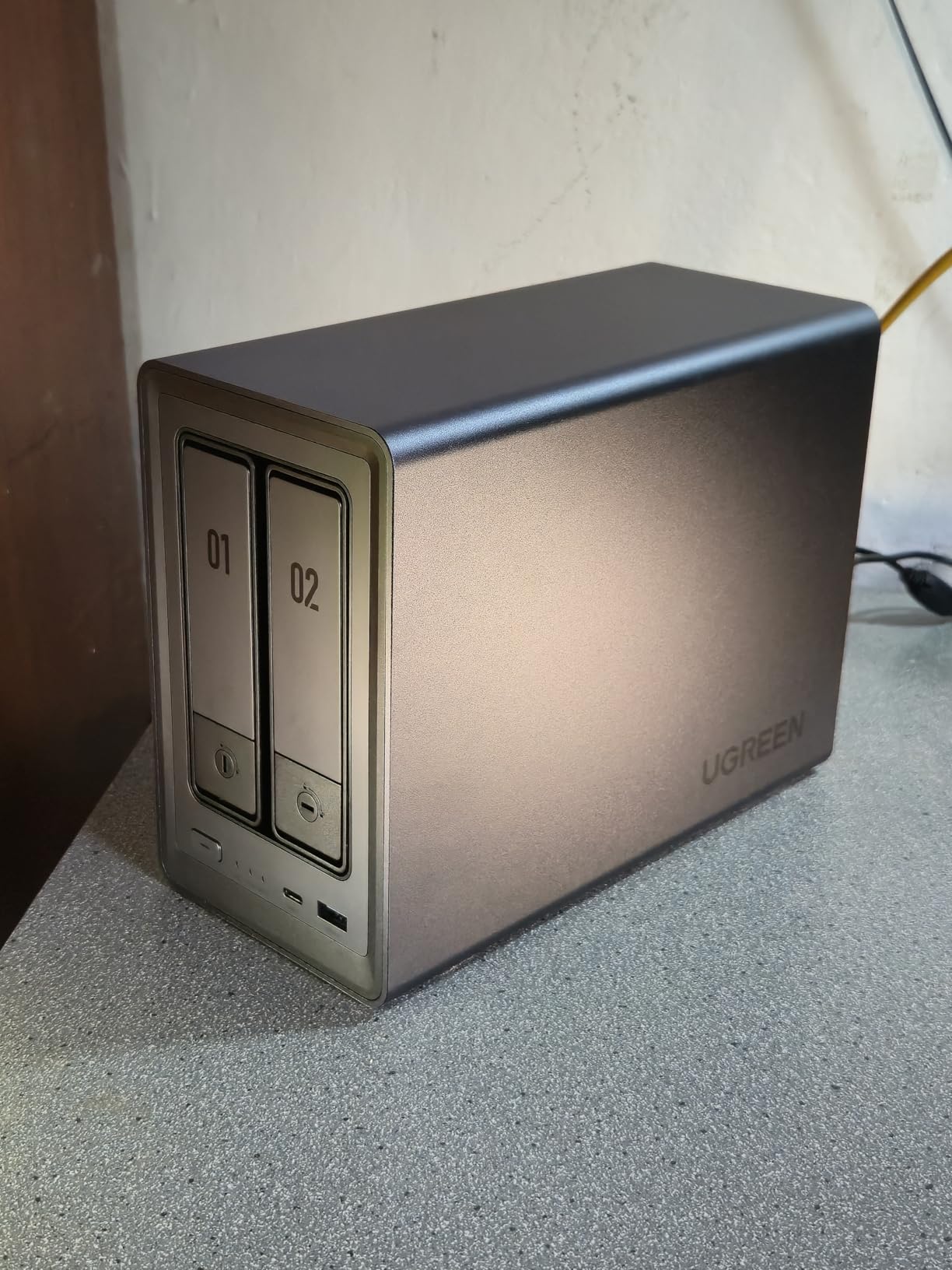 UGREEN NAS DXP2800 2-Bay for Advanced Home Users, Remote Workers & Creators | Home Media & Data Center, Docker & VM, Plex, Fast File Transfer, Intel N100, 8GB DDR5, 2.5GbE, 2x M.2 NVMe, 4K HDMI(Diskless) customer photo 2