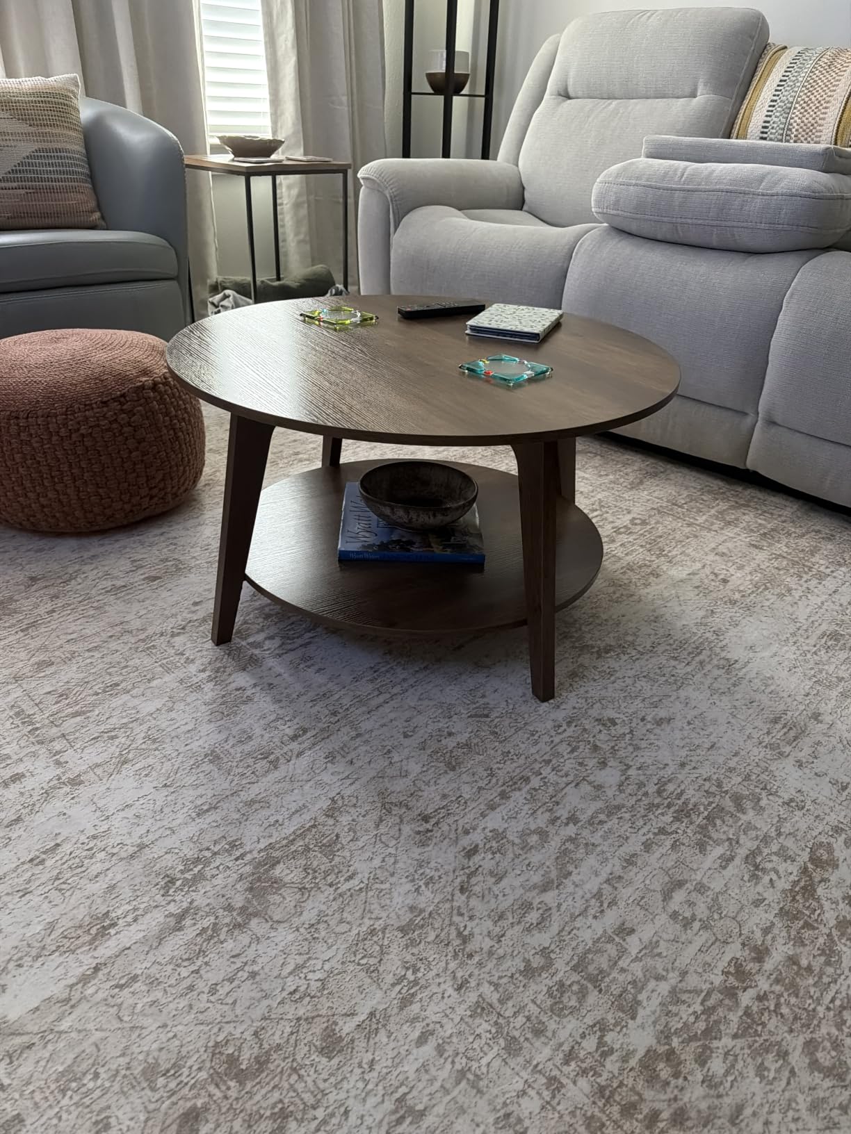 VASAGLE Round Coffee Table, 2-Tier Center Table with Storage, Tapered Legs customer photo 2