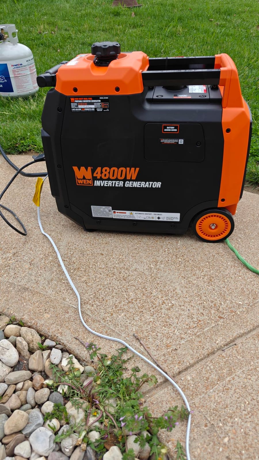 WEN Quiet and Lightweight 4800-Watt Dual Fuel RV-Ready Electric Start Portable Inverter Generator with Fuel Shut Off and CO Watchdog (DF480iX) customer photo 1