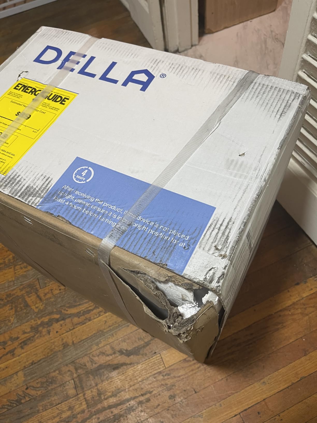 DELLA 14,000 BTU Window Air Conditioner, Work with Alexa, Cools Up to 700 Sq. Ft., GEO Location, Remote/App Control, Dehumidifier, Fan, Reusable Filter, Easy Install Kit customer photo 2