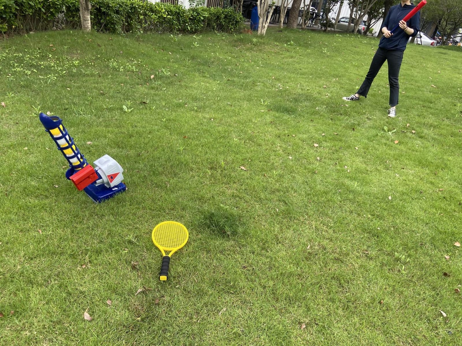 iPlay, iLearn Kids Pitching Machine Toys, 2 in 1 RC Baseball Tennis Pitcher customer photo 1