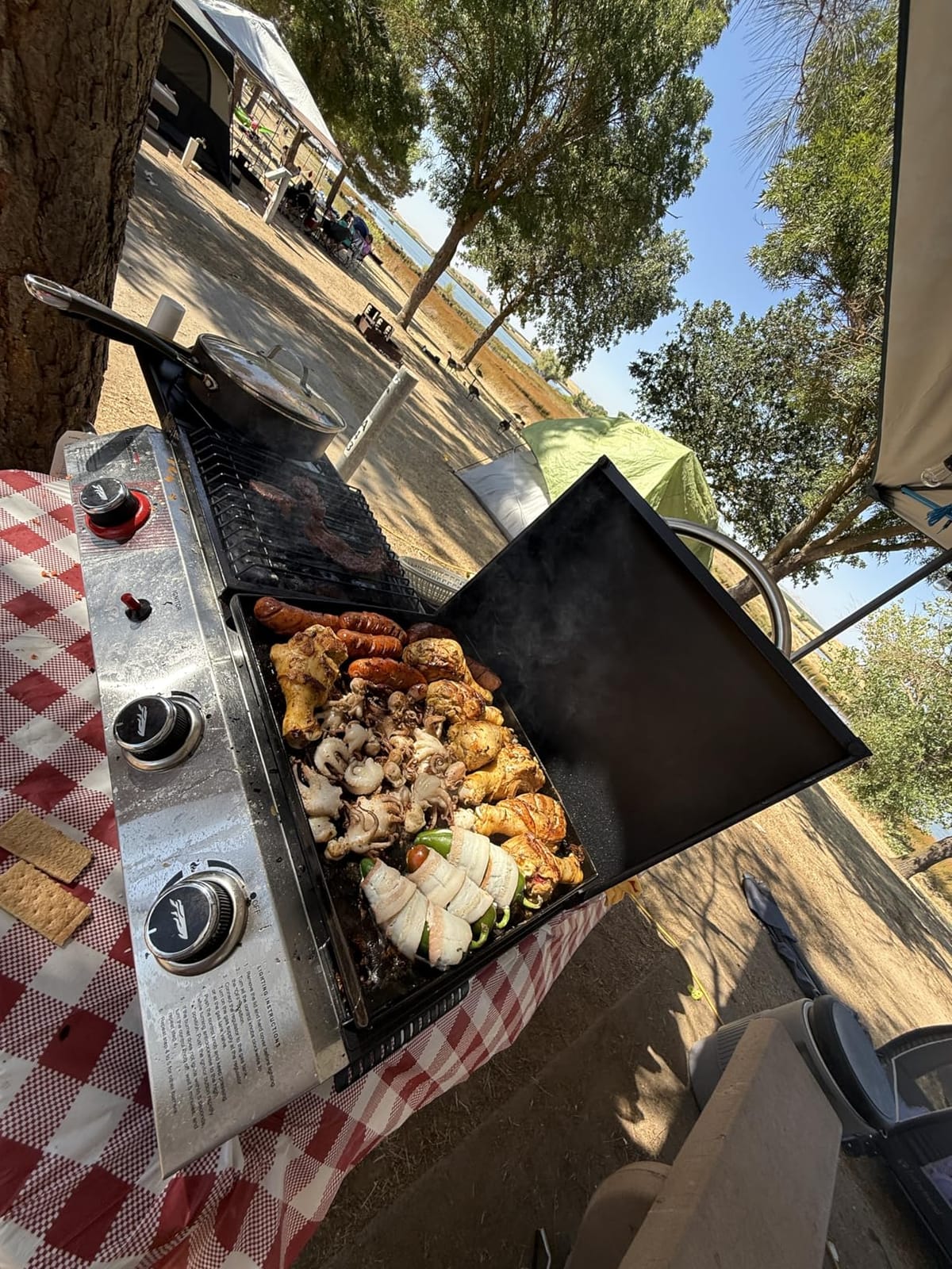 Royal Gourmet PD1305H 3-Burner Propane Gas Grill, Griddle Combo with Lid customer photo 2