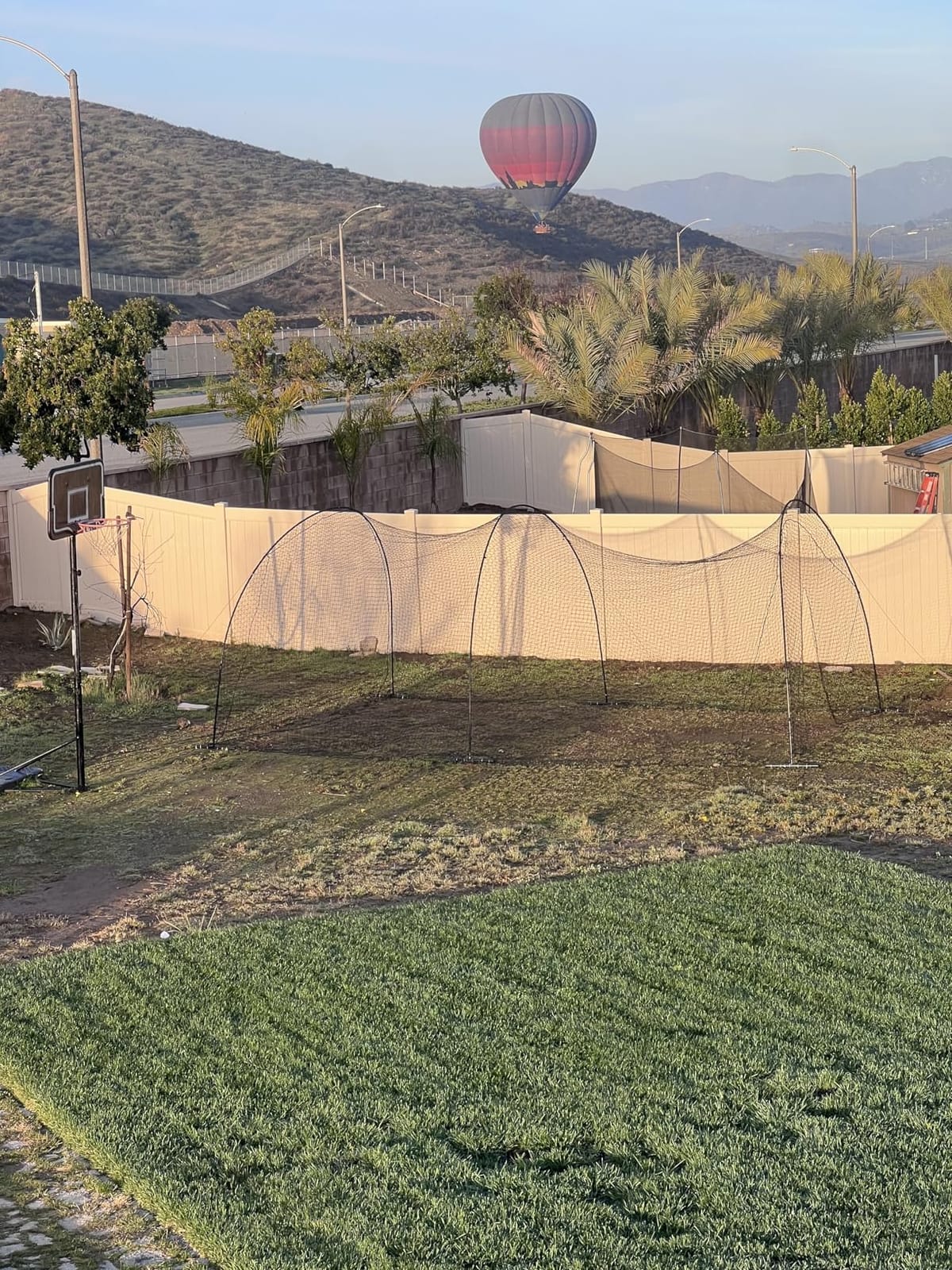RIIFRILY Portable Baseball Batting Cage Net with Sturdy Steel Frame customer photo 1