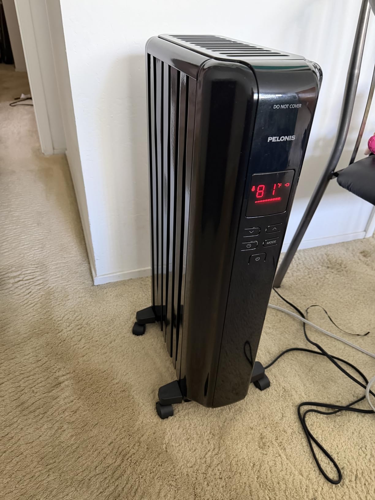 PELONIS Oil Filled Radiator Heater for Indoor Use Large Room with Remote, Electric Space Heater with Thermostat, Energy Efficient with ECO Mode, 24H Timer, Quiet, Overheat & Tip-Over Protection, 1500W customer photo 1