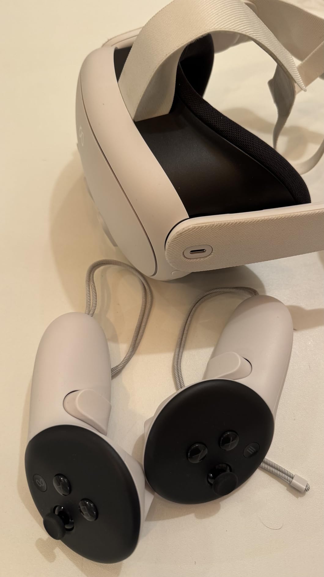 Meta Quest 3 512GB | VR Headset - Get Batman: Arkham Shadow Included customer photo 2