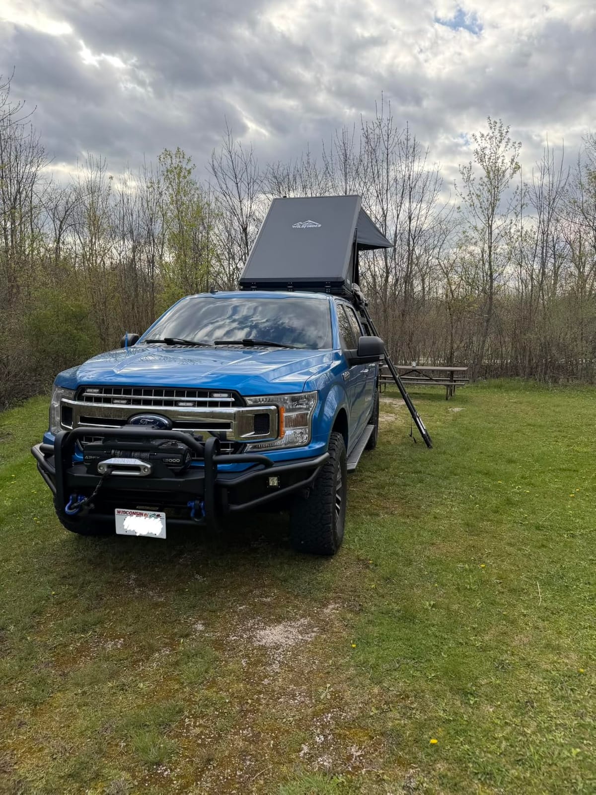 WildFinder Rooftop Tent, Hard Shell Roof Top Tent for Jeep SUV Truck Van | Aluminum Pop Up Roof Tent with LED Light Strip, Camping Car Roof Tent for 2-3 Person, Hardshell Rooftop Tent customer photo 2