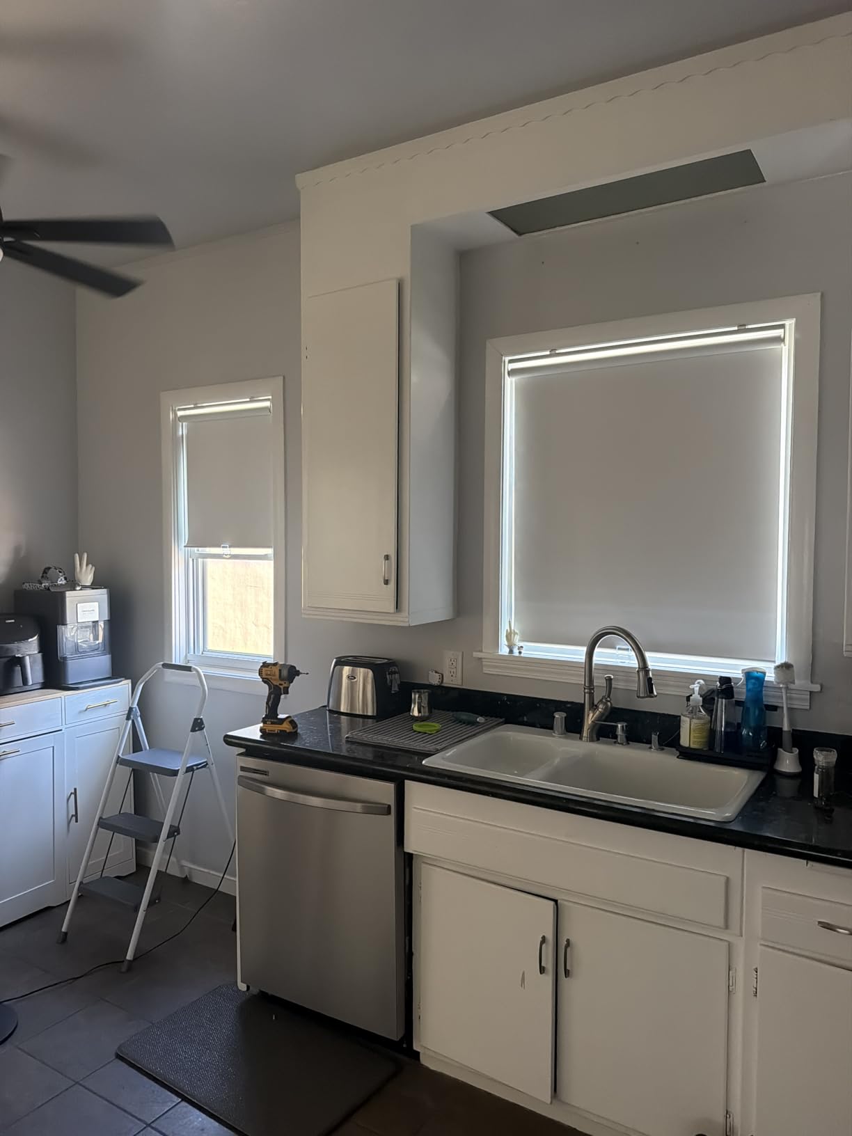ChrisDowa Blackout Roller Shades Pull Down, Cordless Window Blinds for Home customer photo 2
