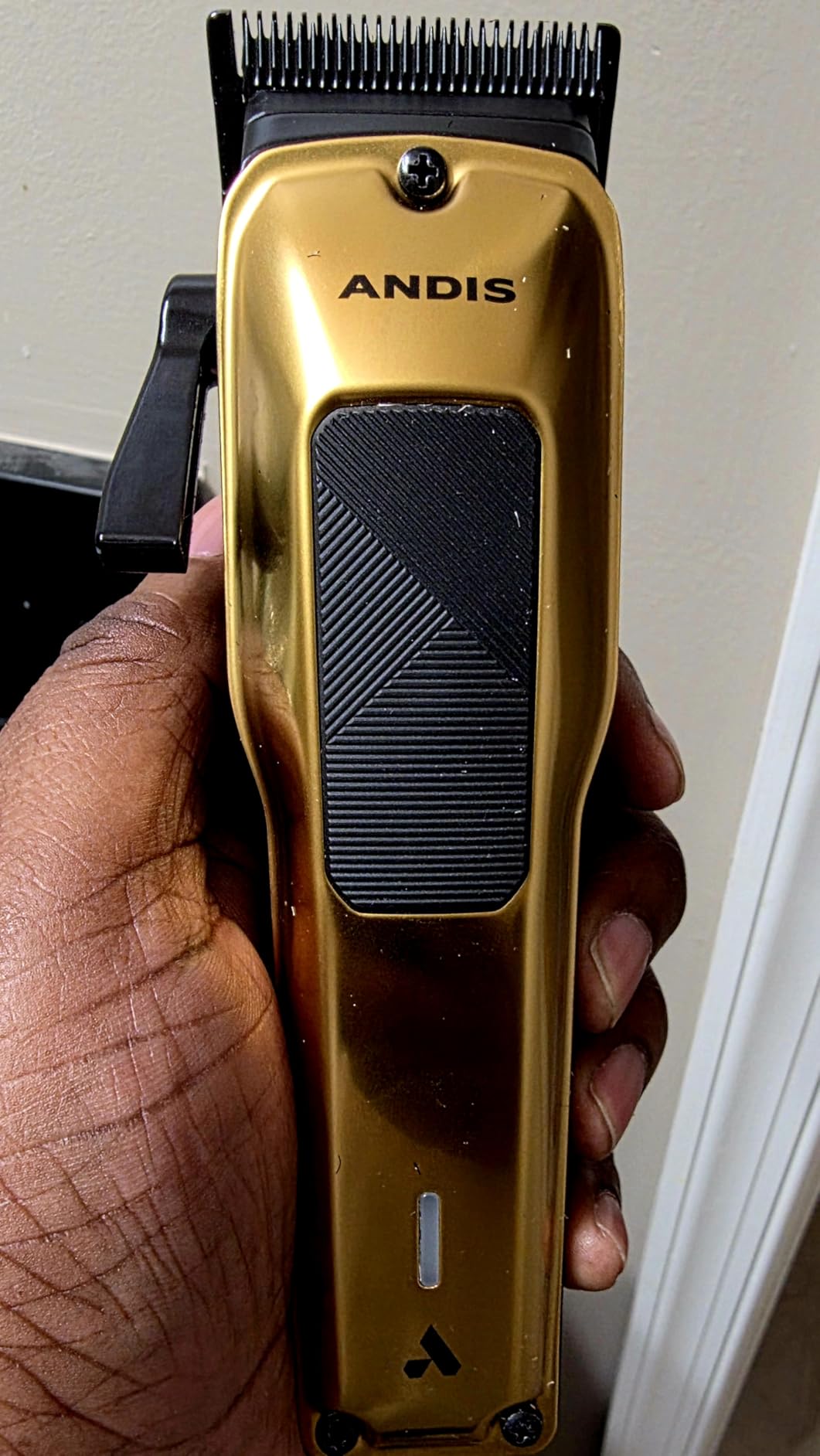 Andis 562312 Phenom Corded/Cordless Hair Clipper, Phaze Blade, Gold | Brushless motor at 7,000 SPM, adjustable detachable blade, USB-C charging, cordless hair clipper customer photo 1