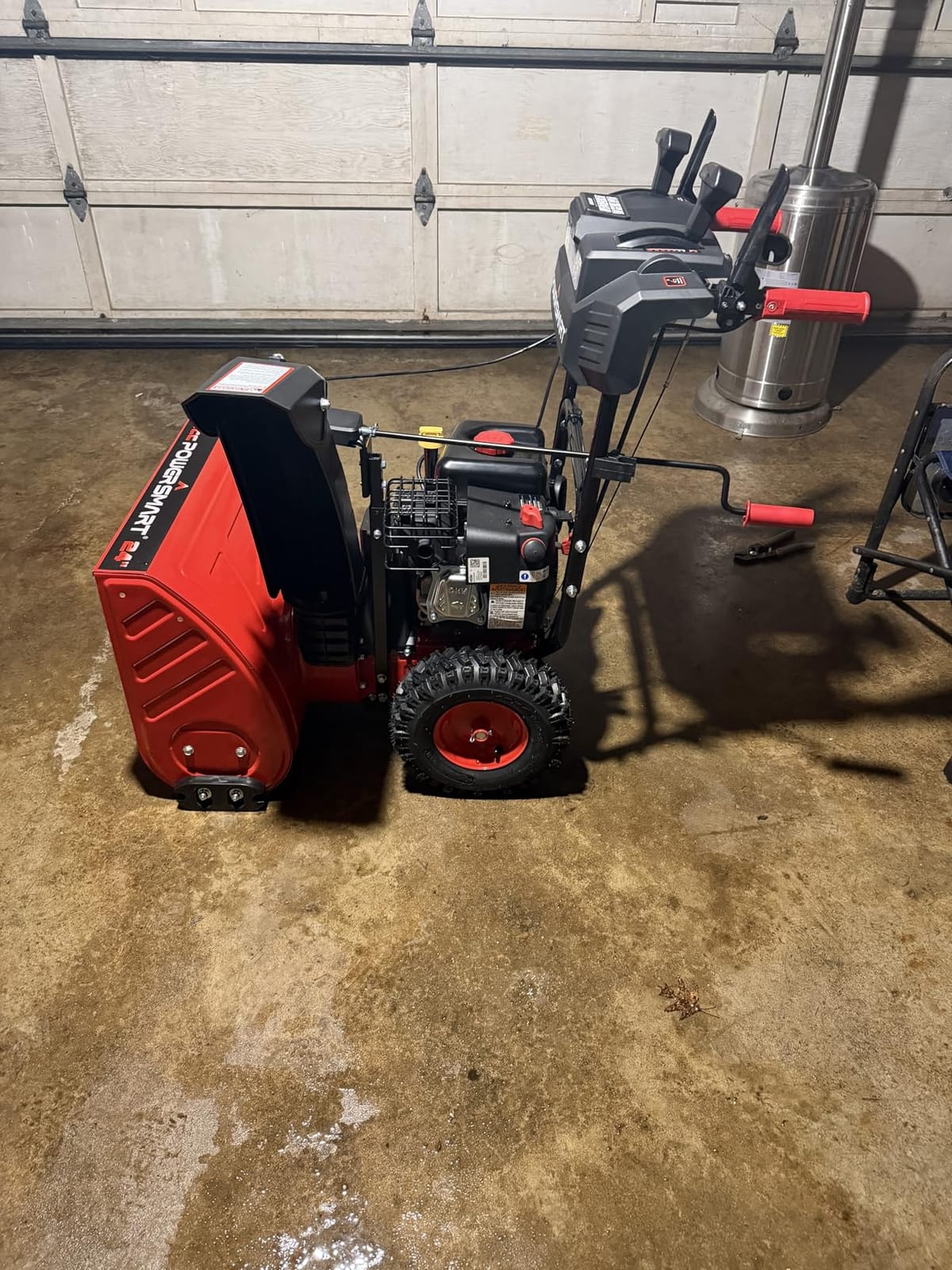 PowerSmart 26-Inch Self-Propelled Gas Snow Blower, Powered by B&S 208cc Engine, Electric Start, 13-Inch Snow Tires, Handle Warmer, Two-Stage Snow Blowers with LED Lights customer photo 2