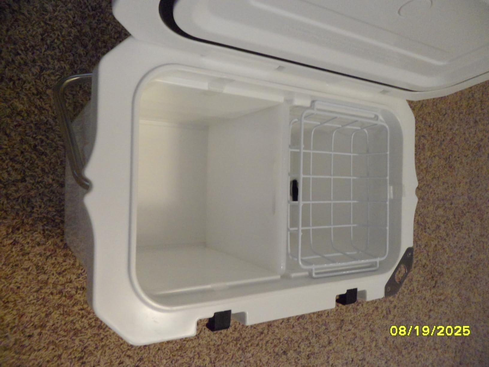 Hard Cooler, Insulated Ice Chest Box Holds Ice for More Days, Portable Cooler with Handle, Cup Holders, Double Latches for Camping Drink, Beach, Picnic, Fishing, Boat, Barbecue customer photo 2