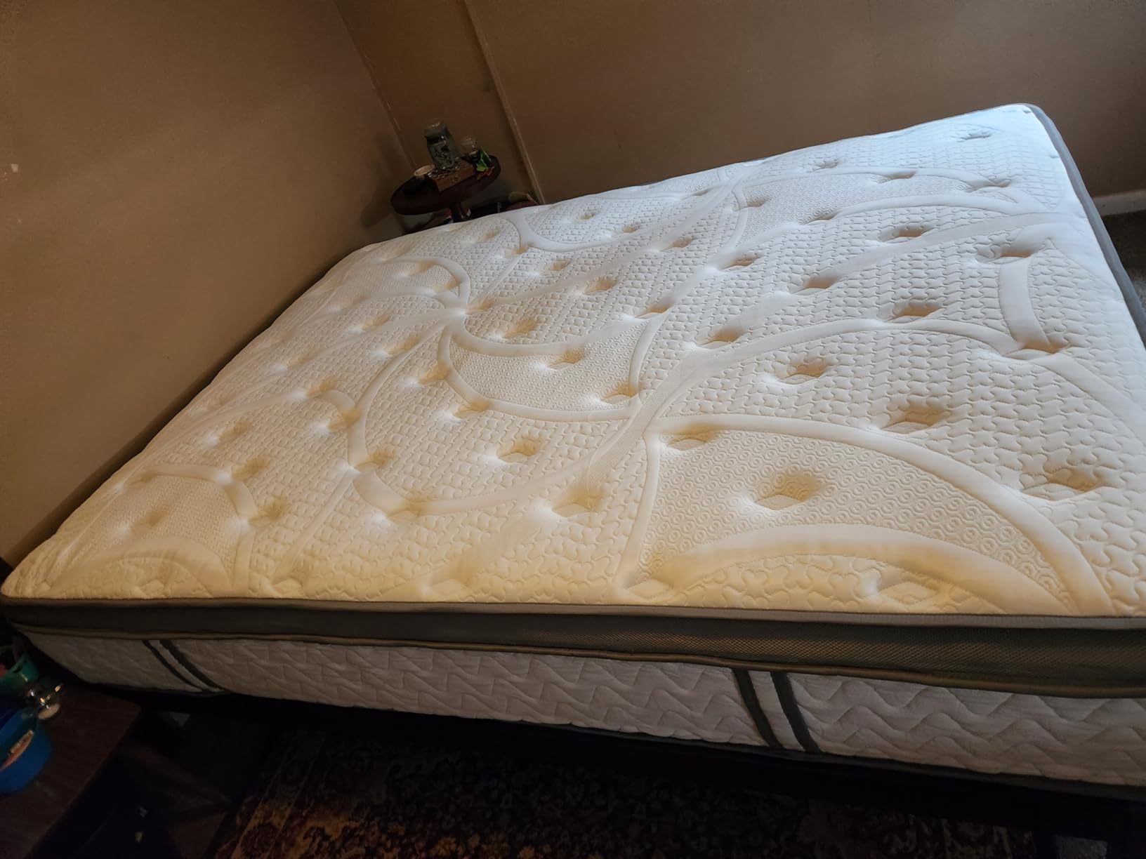 Sleep Firm Queen Mattress 12 Inches - Cooling Hybrid Single Mattresses with Extra Lumbar & Shoulder Support, Hotel Collection for Pain Relief - Fiberglass Free - 365 Night Trial customer photo 1