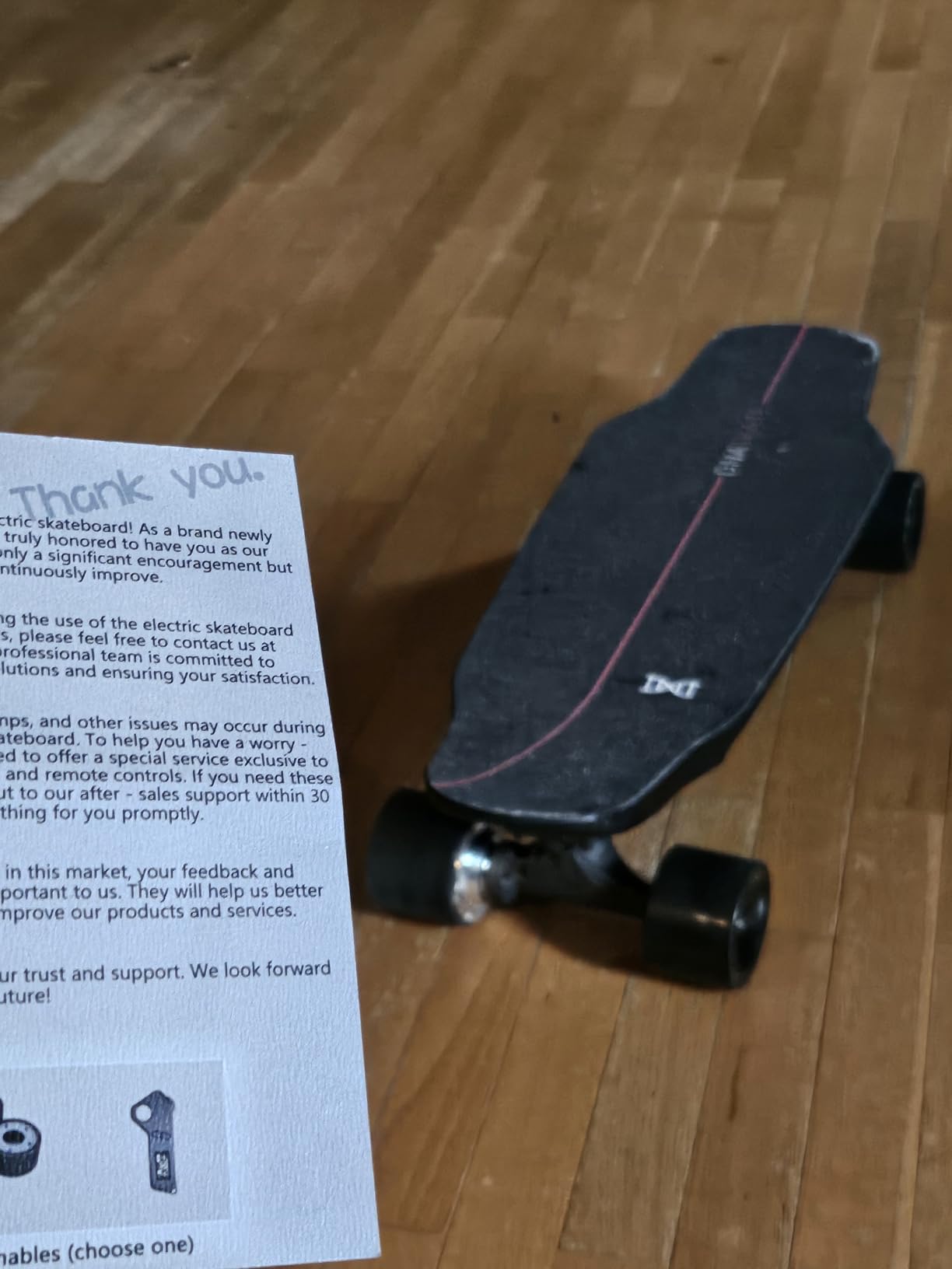 M8 Electric Skateboard with Remote, 15 Mph Top Speed, 9 Miles Range, 400W Hub-Motor, Skateboard for Adults & Teens customer photo 2