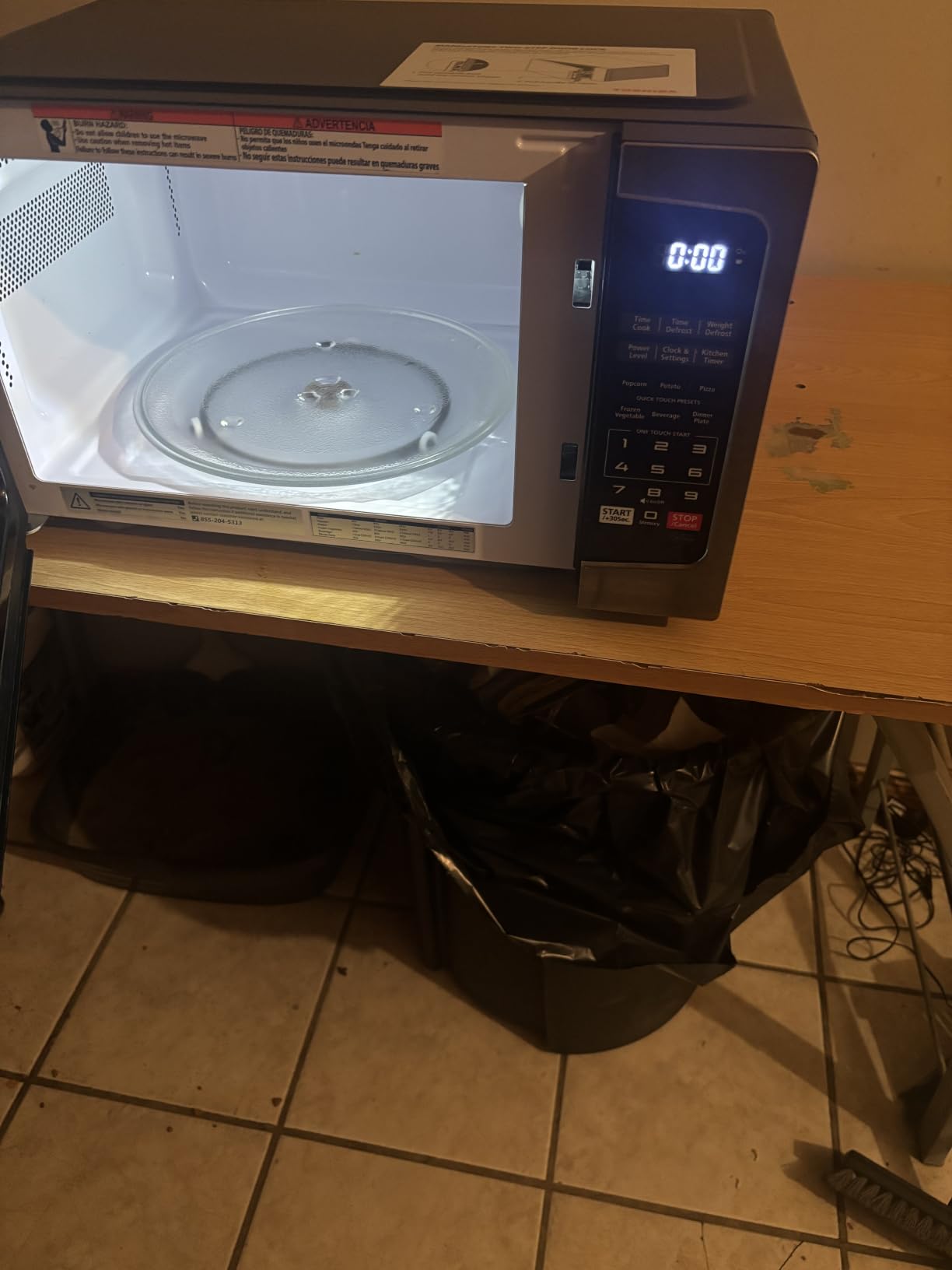 TOSHIBA Microwave Oven, 0.9 Cu.Ft, 900W, Stainless Steel | 6 Auto Menus, 11 Power Levels, Mute Function, Child Lock, LED Lighting, for Apartments & Dorms customer photo 1