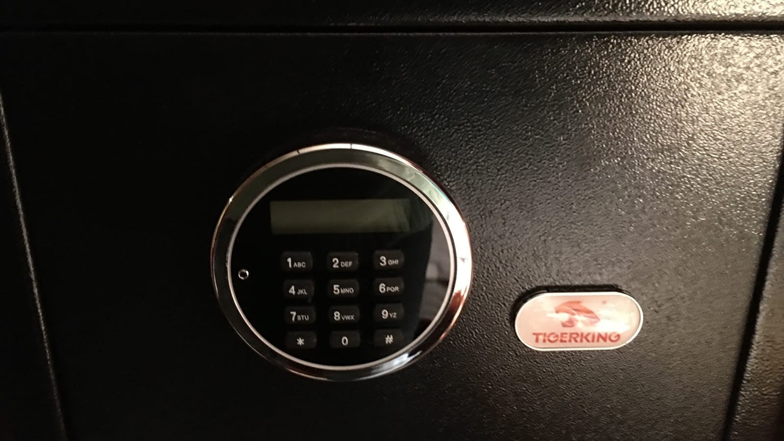 TIGERKING Small Drop Safe, White Cash Depository Safe, 1.2 Cu Ft customer photo 2