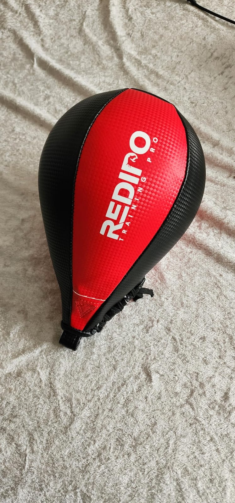 Boxing Speed Bag - PU Leather Speed Punching Ball for Boxing, MMA Training Speed Ball Reflex Ball Boxing Equipment, Punching Bag Workout Kicking Training Home Gym Exercise Speed Ball customer photo 2
