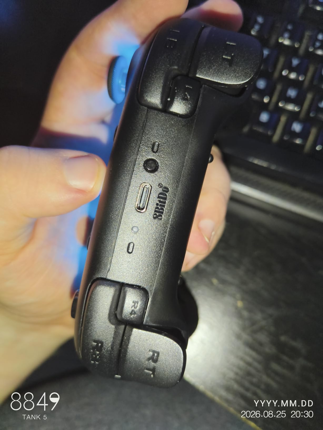 8Bitdo Ultimate 2 Wireless Controller for PC, Apple, Steam & Android, Black | TMR Joysticks, Hall/Tactile Triggers, 8Speed 2.4G, 1000Hz Polling Rate, Motion Control, RGB Fire Ring, Charging Dock customer photo 2