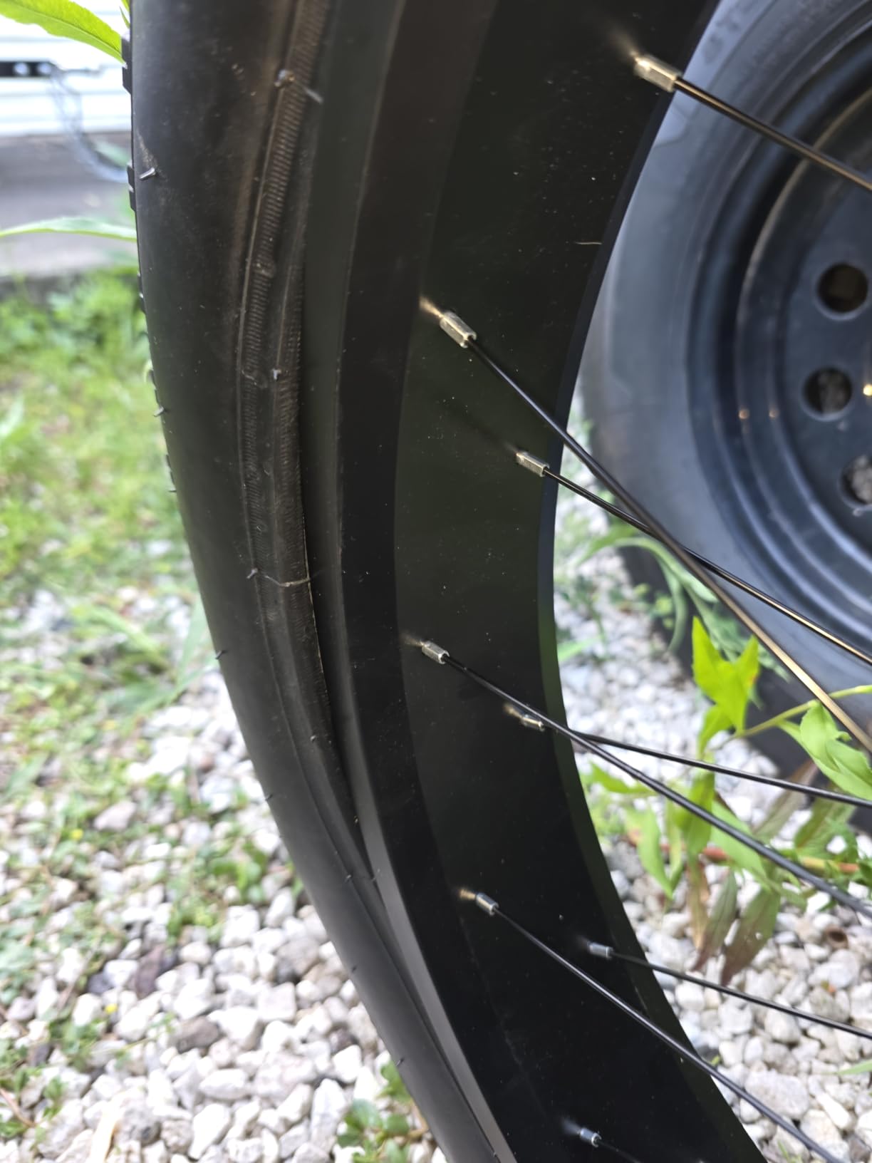 Max4out 26 Inch Fat Tire Mountain Bike, 21-Speed 4-Inch Tide Tires Dual Disc Brake Bicycle with Suspension Fork, Heavy-Duty 400lb Mountain Bike for Big & Tall Riders customer photo 1