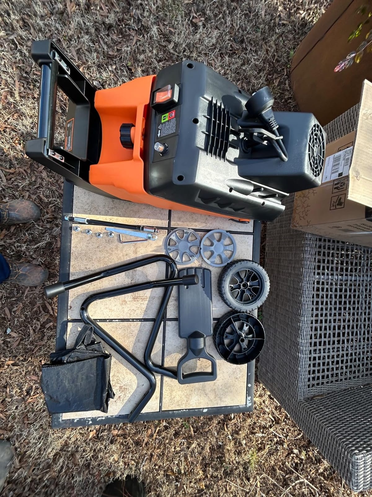LawnMaster Electric Wood Chipper 1.8'' Cutting Diameter with Bag, FD1503 | 15-Amp, 14:1 Reduction customer photo 1