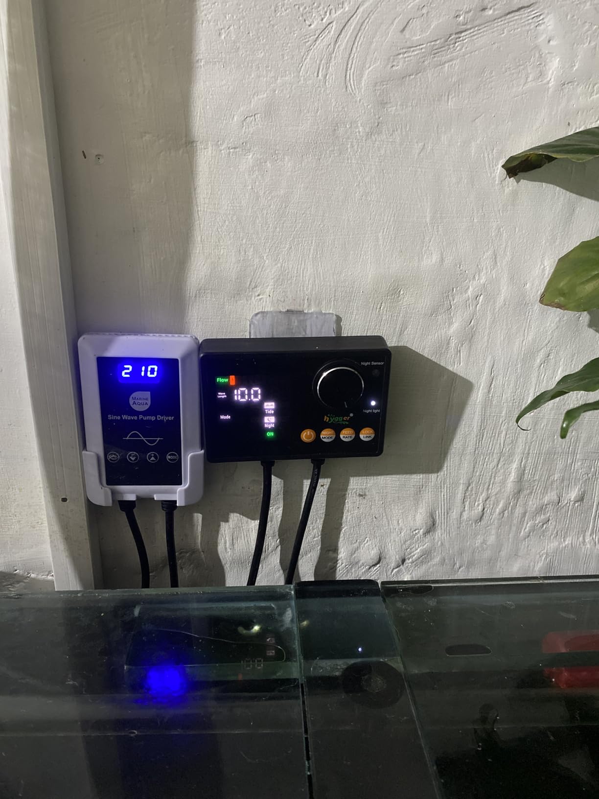 hygger Intelligent Wave Maker for Aquarium, Saltwater Freshwater Circulation Pump Adjustable 6 Waves/Night/Feed/Wireless Connection Mode, Magnetic Holder Display Controller Memory Function (50W) customer photo 1