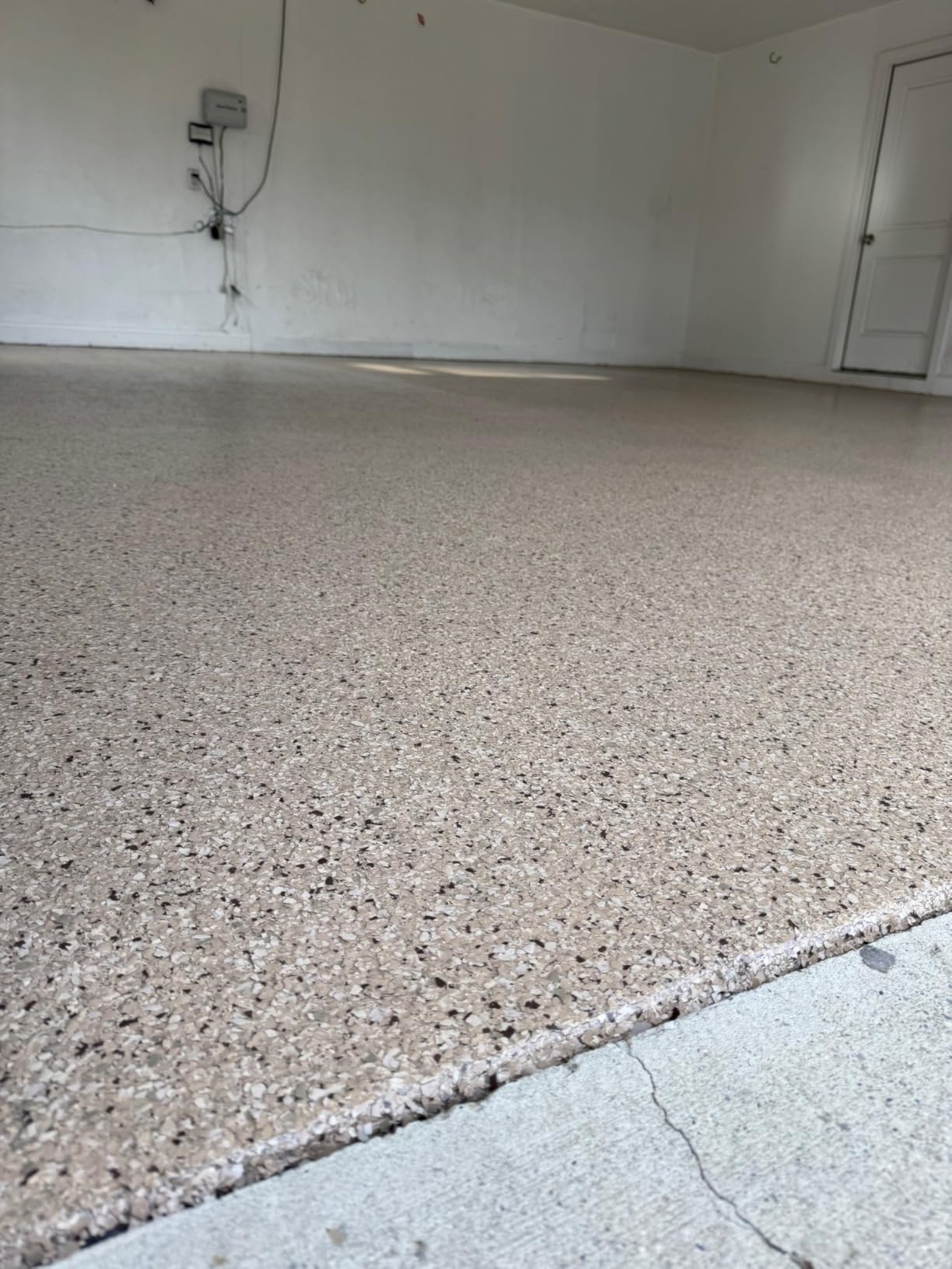 Epoxy Resin Coating 3 Gallon Kit - Light Gray - Standard Cure Speed - for Floors, Counter Tops, Garages & More -100% Solids -2 Components - Self Leveling, Chemical Resistant, Solvent-Free customer photo 1