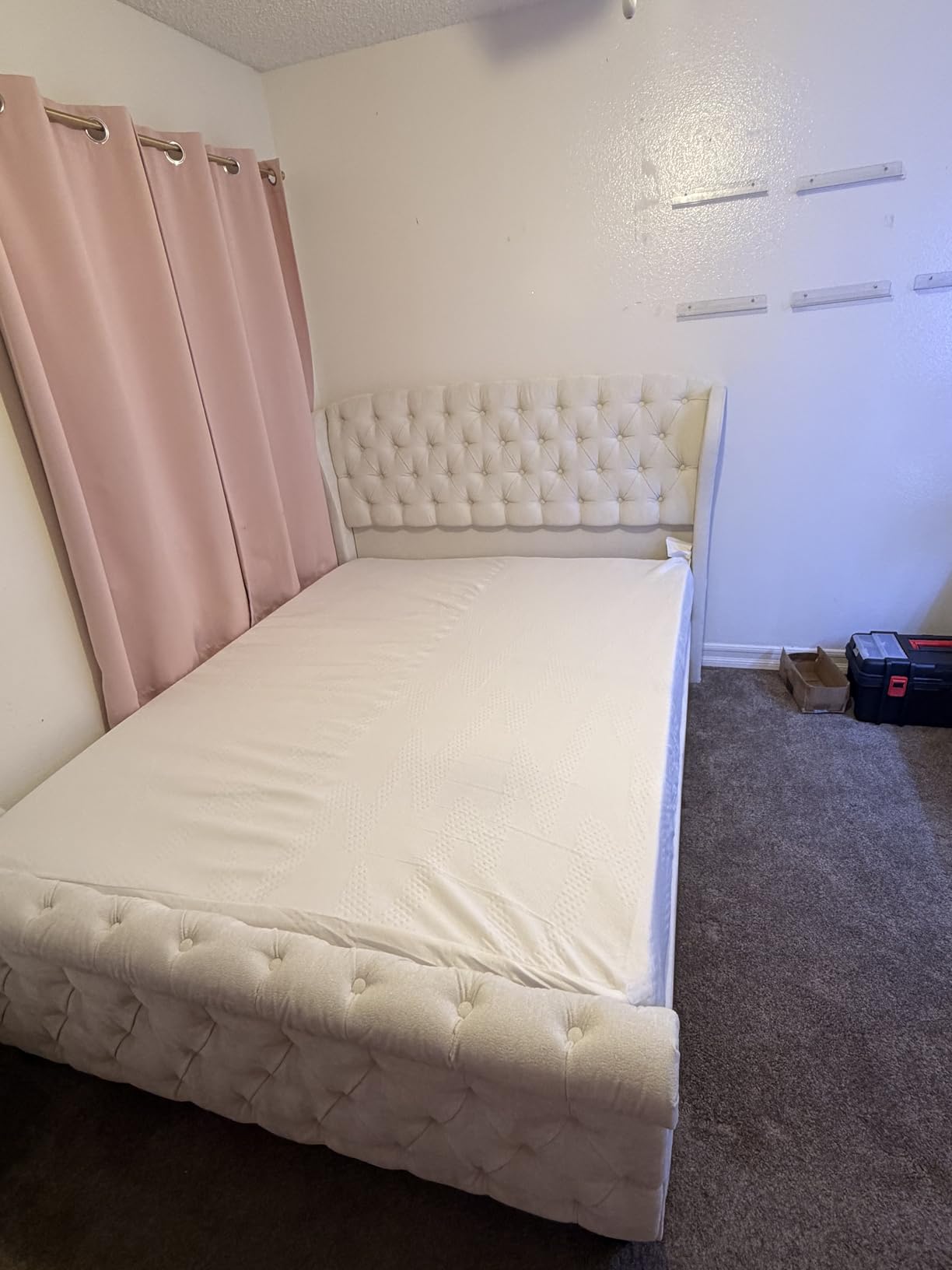 Novilla Queen Size Mattress, 14 Inch Gel Memory Foam Mattress for Cooling customer photo 1