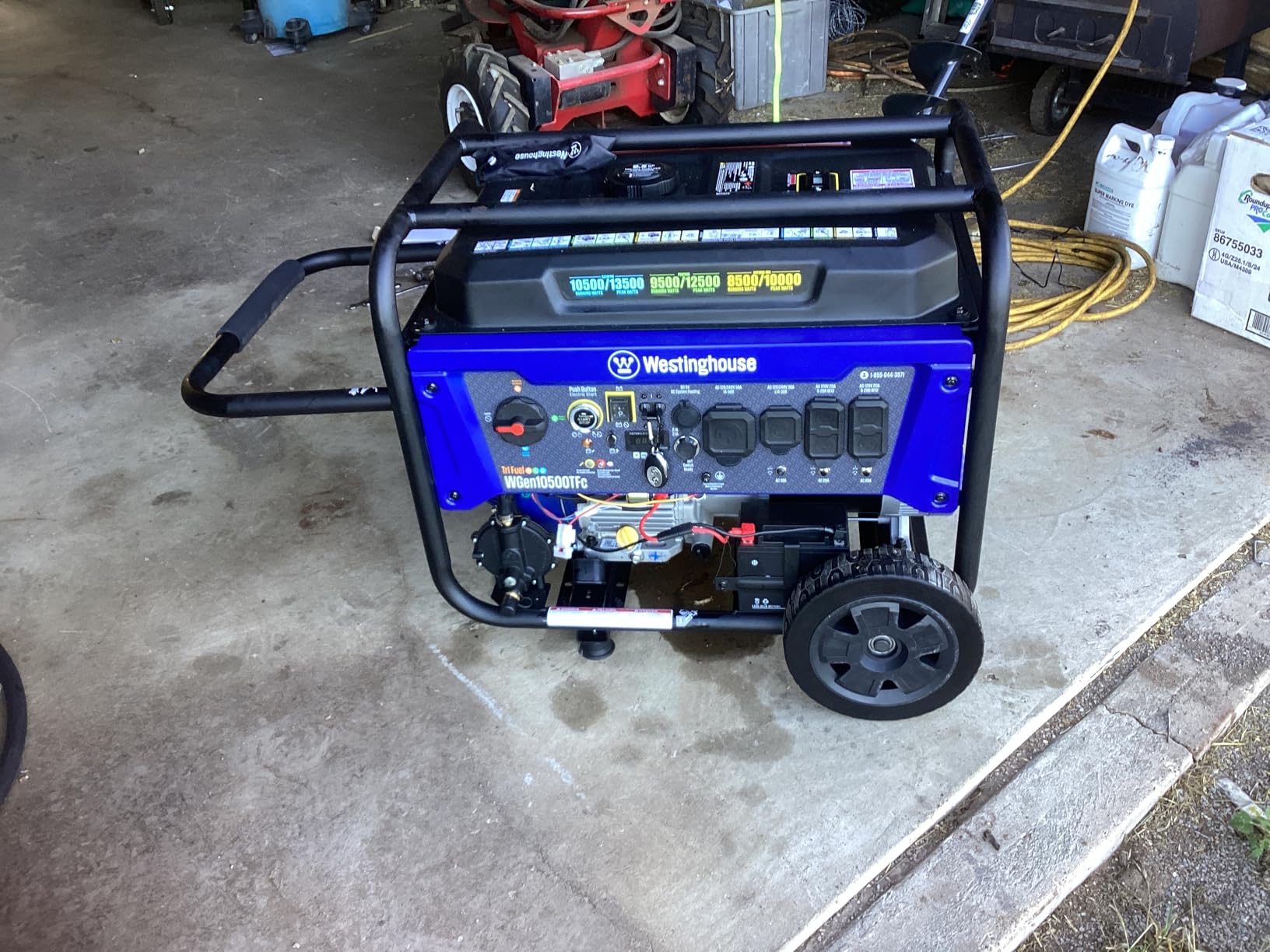 Westinghouse 13500 Peak Watt Dual Fuel Home Backup Portable Generator, Remote Electric Start, Transfer Switch Ready, Gas and Propane Powered customer photo 2