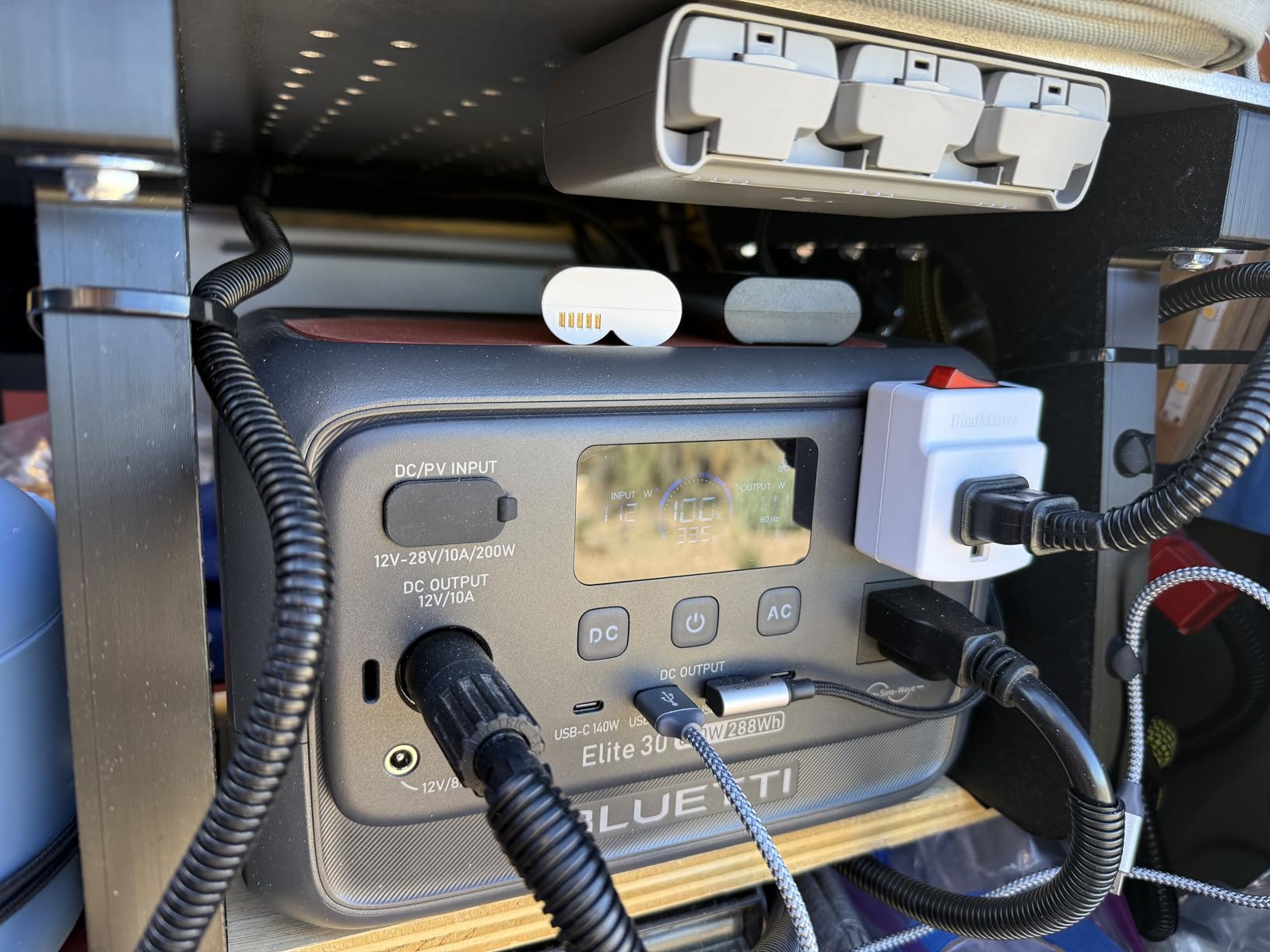 BLUETTI Elite 30 V2 Portable Power Station 288Wh 600W LFP Solar Generator, Power Lifting 1500W, 10ms UPS, 45 Min Fast Charging, Emergency Backup Power for Blackout, Camping, Outage customer photo 2