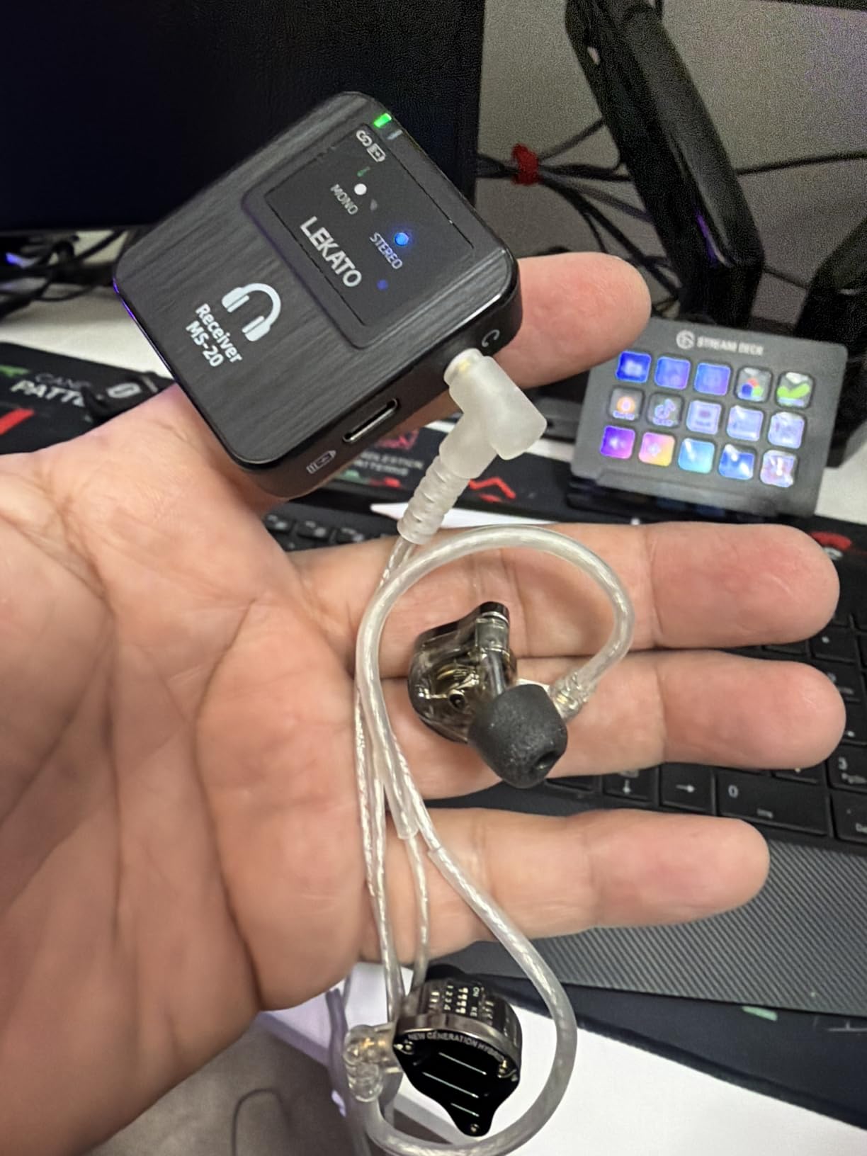 LEKATO Wireless in-Ear Monitor MS-20 Charging, 30H Battery Life with Box, 2.4G IEM System 1Transmitter 2 Receivers Auto-Pairing,OTG Support,One to More, in-Ear Monitoring for Studio,Live,Singer,Band customer photo 2