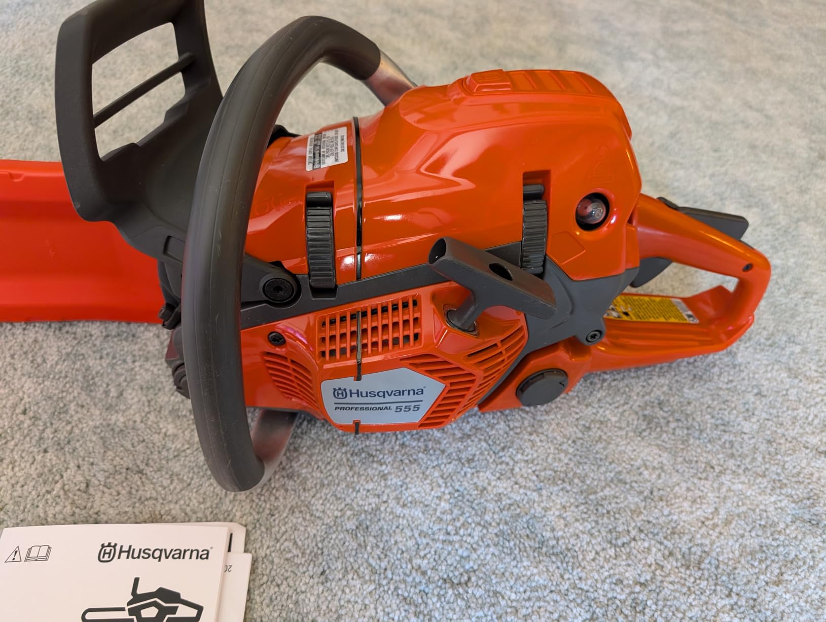 Husqvarna 555 Professional Gas Chainsaw, With X-Cut Chain, Outdoor Tools customer photo 1