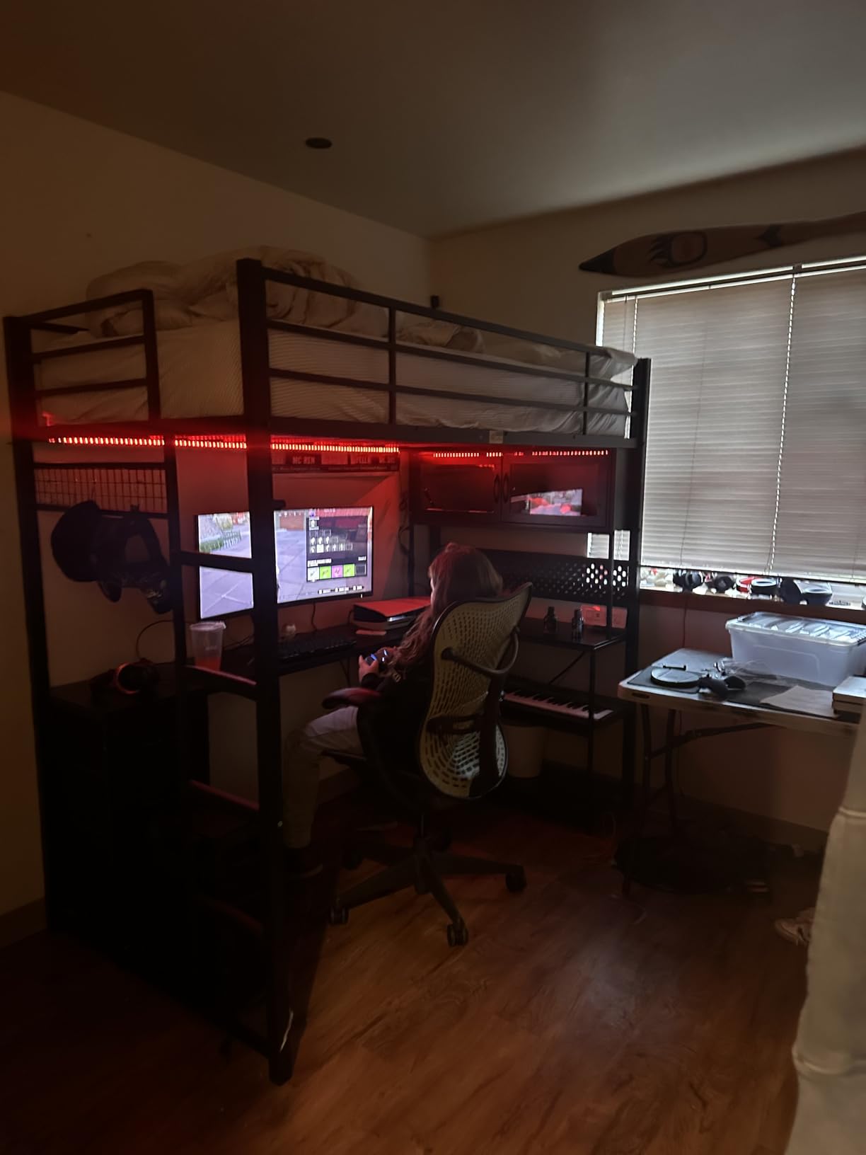 ADORNEVE Twin Size Loft Bed with Gaming Desk, RGB Hutch, Black customer photo 1