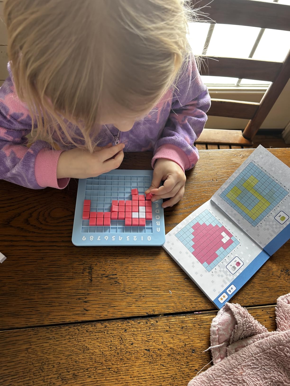 STEM Toys Pixel Art Kit for Kids - Arts and Crafts Gift for Boys & Girls 5+ customer photo 2