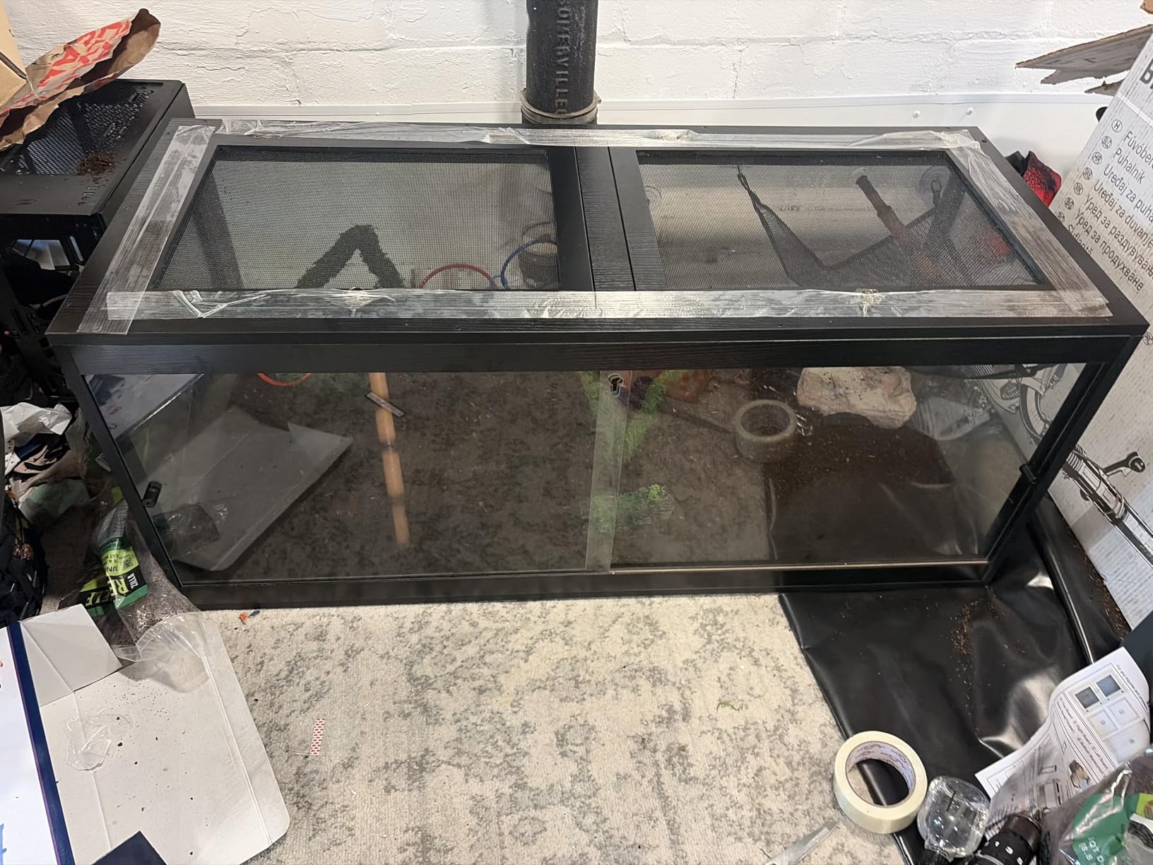 PROLEE 82 Gallon Bearded Dragon Tank, 48 x 20 x 20 Inch Tempered Glass Reptile Enclosure with Metal Mesh Top, Lockable Sliding Front Doors, Large Lizard and Snake Terrarium, Black customer photo 1