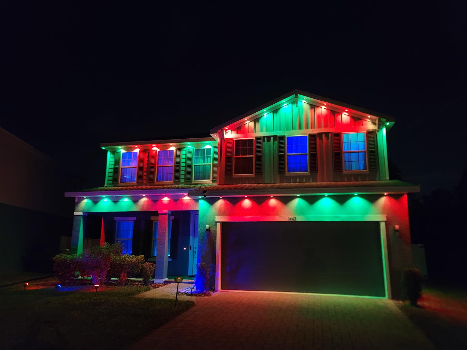 Govee Permanent Outdoor Lights Prism 200ft, White customer photo 1