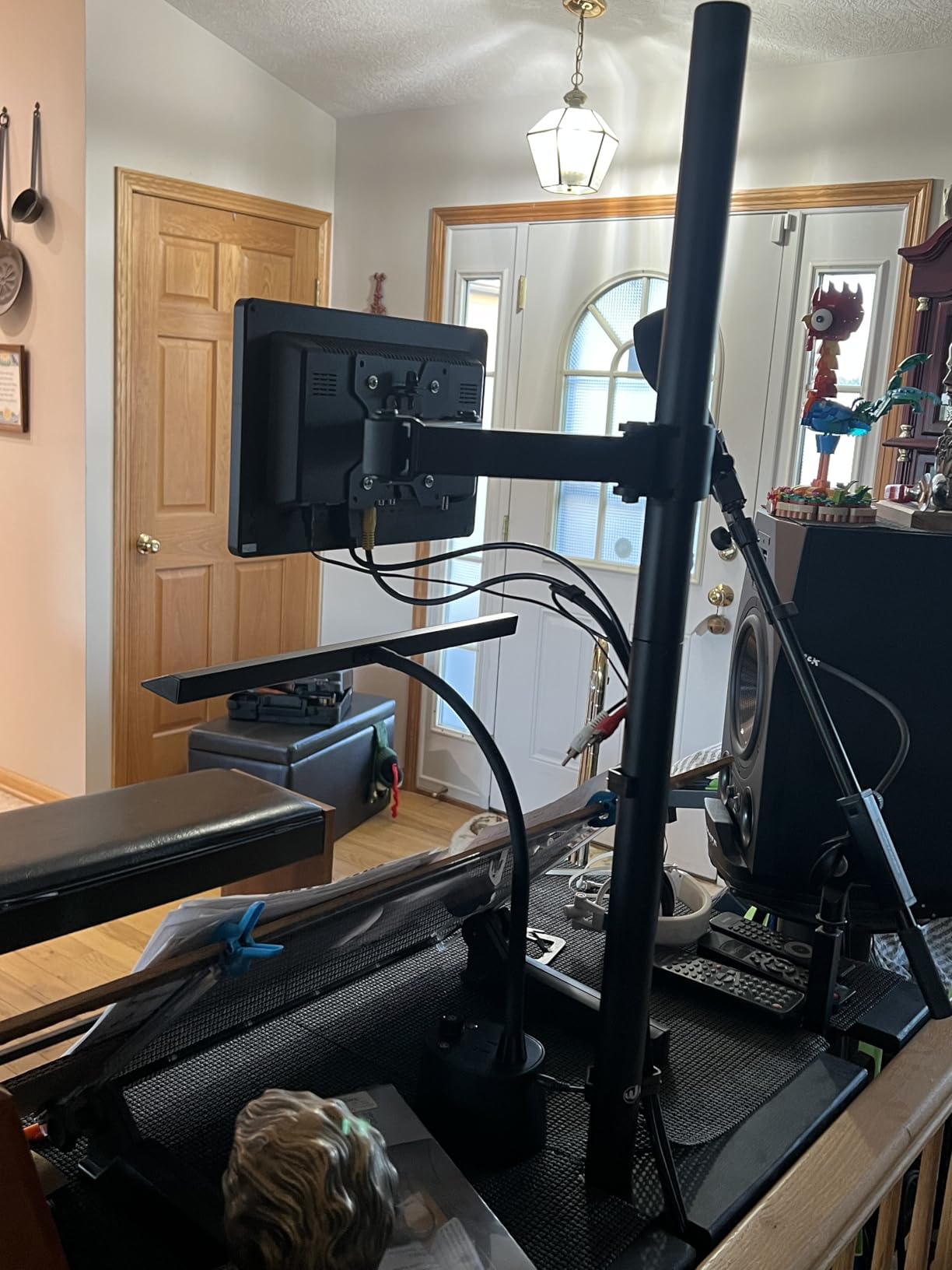 WALI Heavy Duty Single Monitor Arm Desk Mount for 13-49 Inch Screens, Ultrawide Monitor Stand with Full Motion Tilt, Swivel, Rotation, Holds up to 44 lbs, C-Clamp Mount for VESA 75/100mm,(M001S) customer photo 1