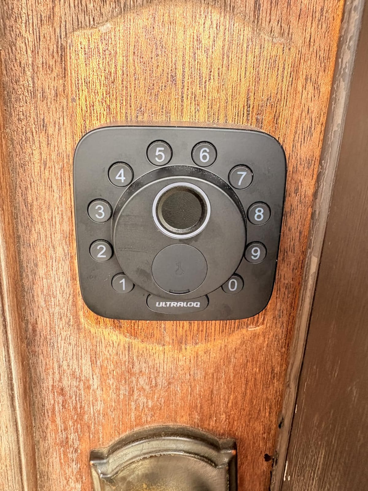 ULTRALOQ Bolt SE Wi-Fi Smart Lock, Matter Over Thread, App Remote Access | Works with Apple Home, Alexa, Google, Smart Door Locks for Front Door with Fingerprint ID, App, Code, Auto Lock, Deadbolt customer photo 1