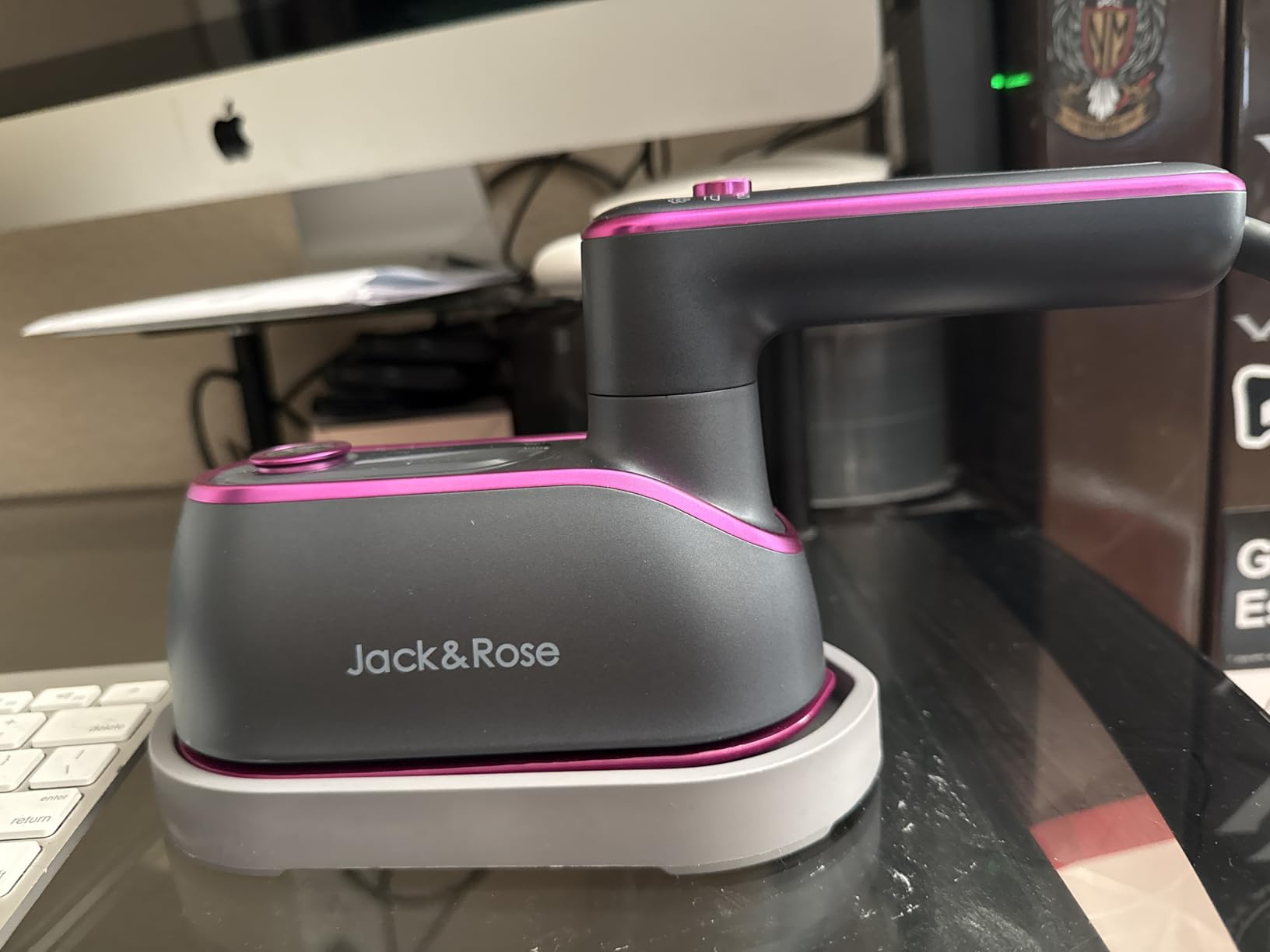 Jack & Rose Travel Steamer Iron for Clothes, 1200W Iron Steamer, Portable Handheld Travel Size Steamer Iron, 8S Fast Heat-Up, Large Ceramic Heat Panel customer photo 2