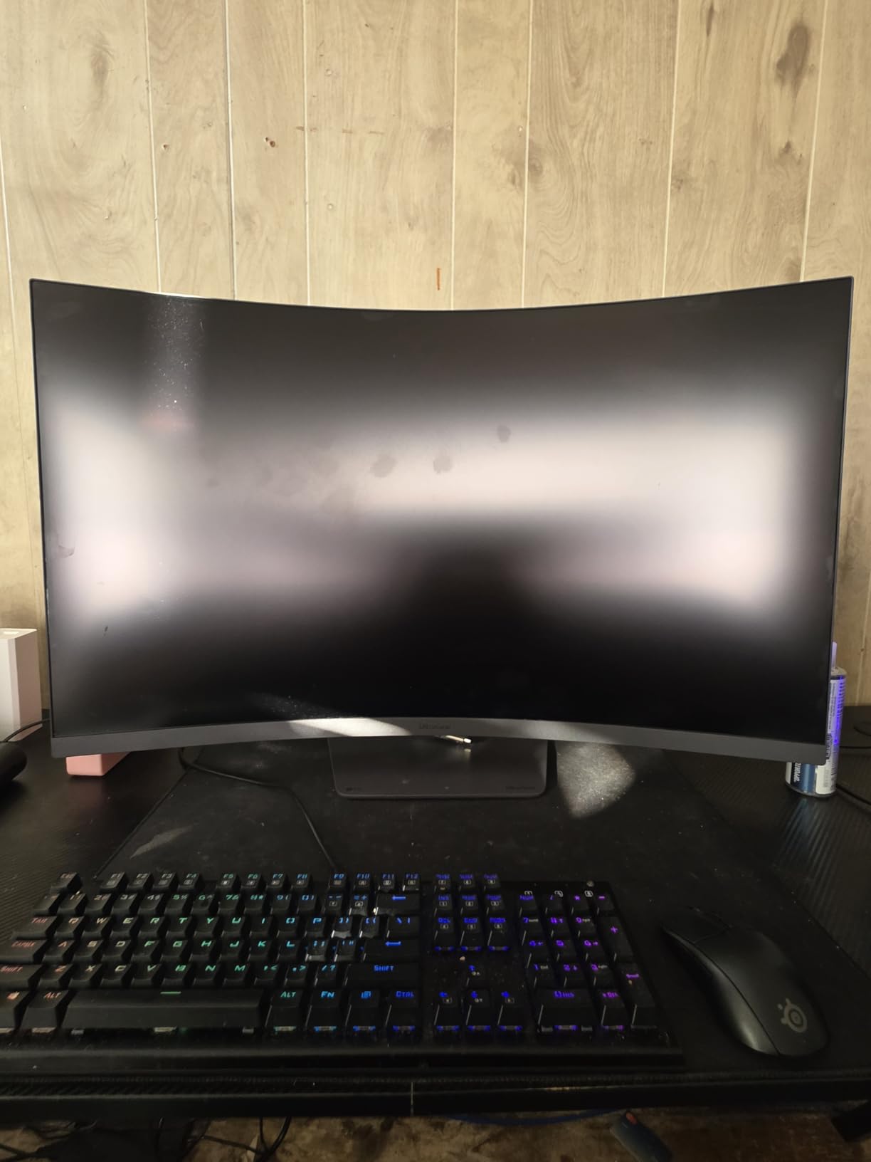 LG 37G800A-B 37-Inch Ultragear 4K UHD Curved Gaming Monitor, 165Hz, 1ms, FreeSync Premium Pro, DisplayHDR 600, HDMI 2.1, DisplayPort, USB Type-C, Tilt/Height/Swivel Stand, Black customer photo 2