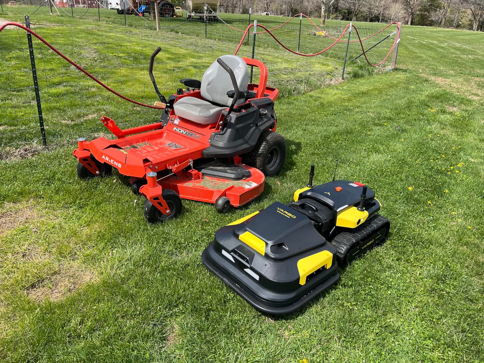 YARBO Robot Lawn Mower, Wire-Free with Modular Design, for Large Yard customer photo 1