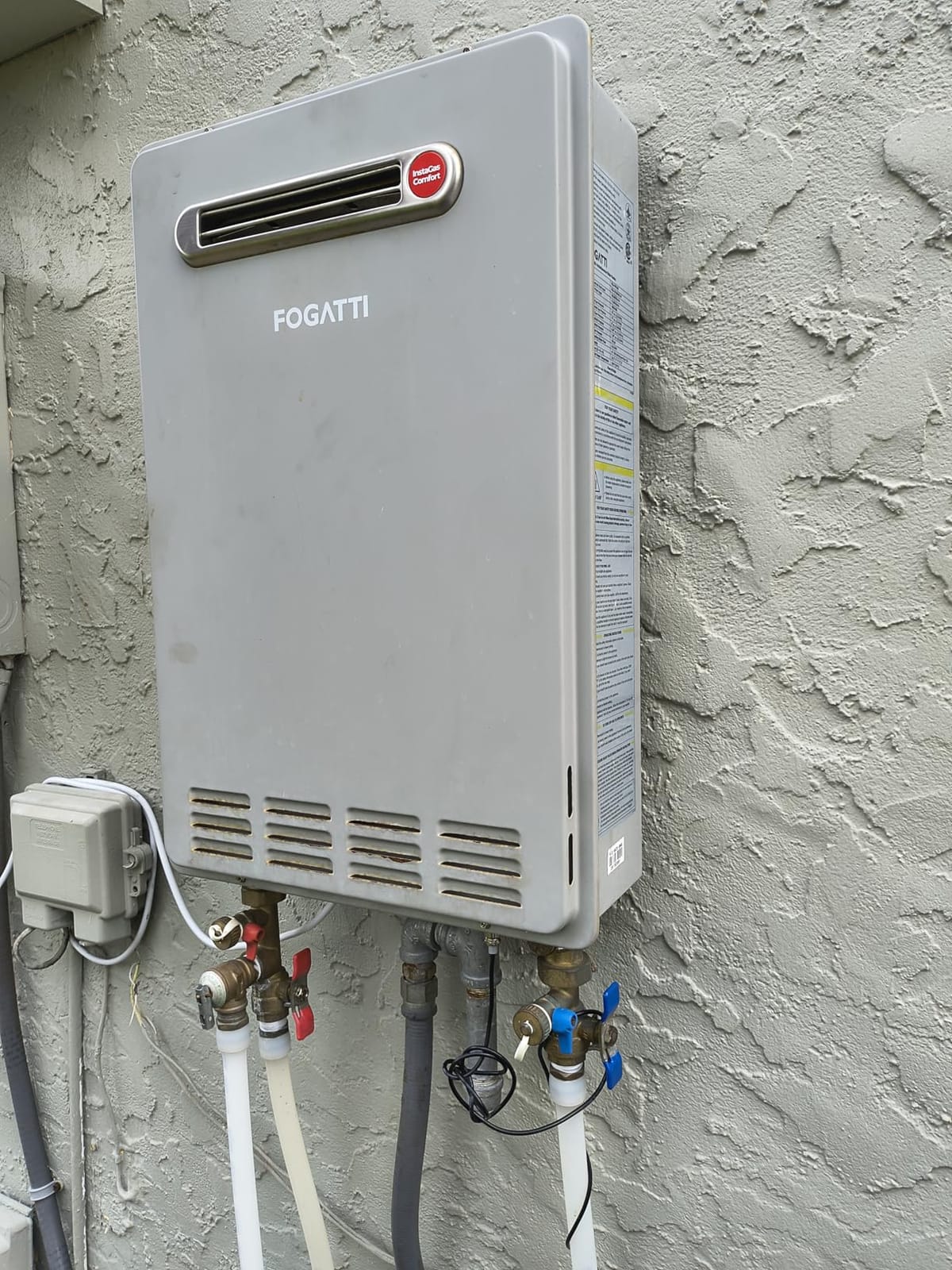 FOGATTI Tankless Water Heater Natural Gas Outdoor On Demand CSA Certified customer photo 1