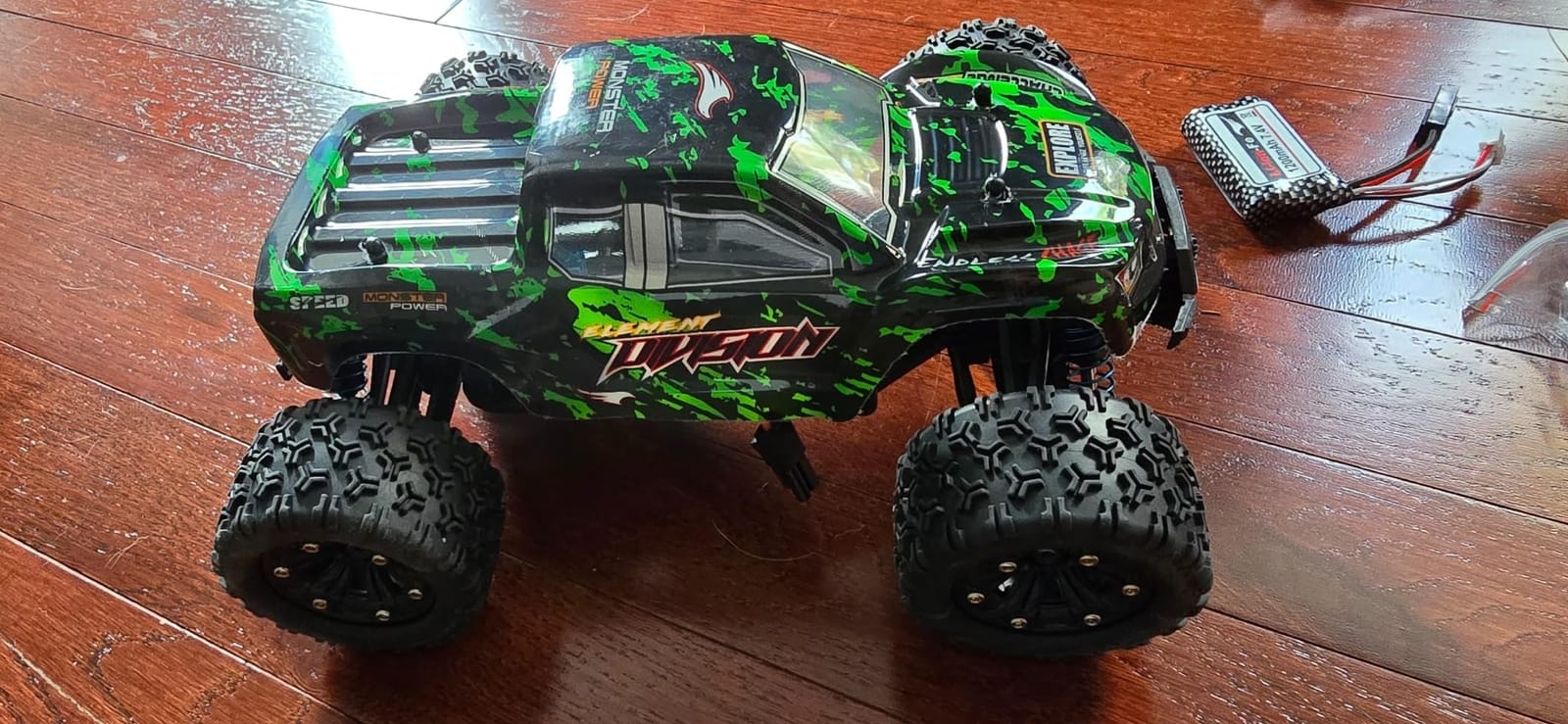 TENSSENX 1:18 Scale All Terrain RC Cars, 40KPH High Speed 4WD Remote Control Car with 2 Rechargeable Batteries, 4X4 Off Road Monster Truck, 2.4GHz Electric Vehicle Toys Gifts for Kids and Adults customer photo 2