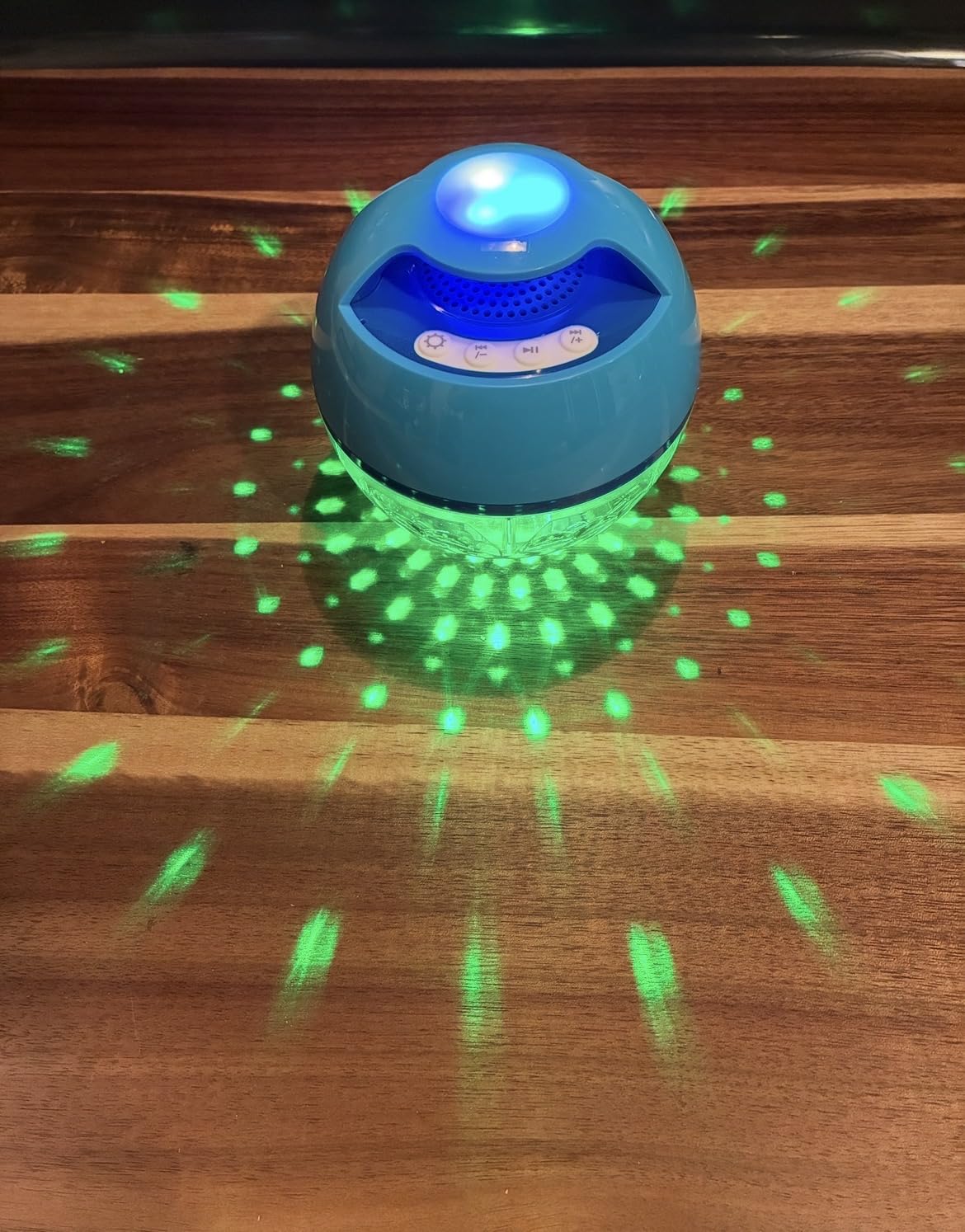 Luxfero Floating Bluetooth Pool Speaker with RGB Lights, Hot Tub Speaker - Top & Bottom Lights, Bluetooth 5.4, 6W, 360 Surround Sound, Hands-free Call, IP68 Waterproof, Type-C Charging, Portable customer photo 1